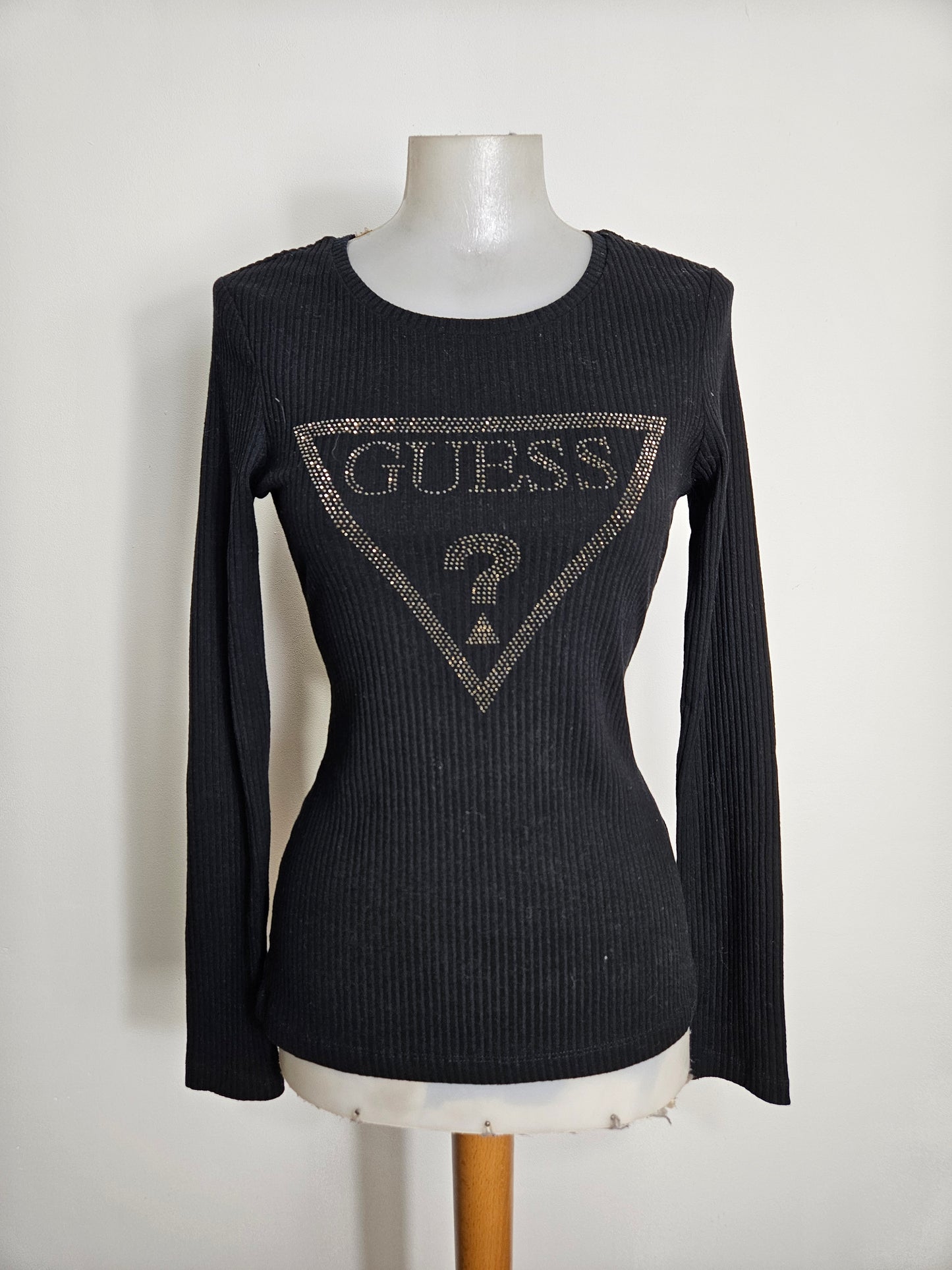 Pull fin côtelé Guess