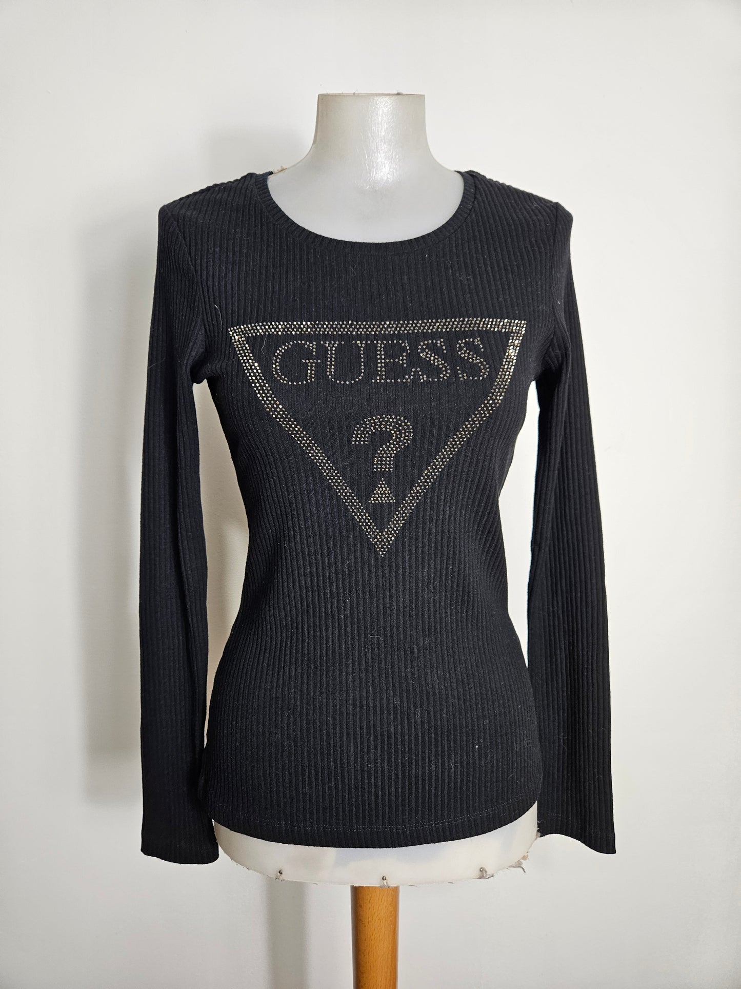 Pull fin côtelé Guess