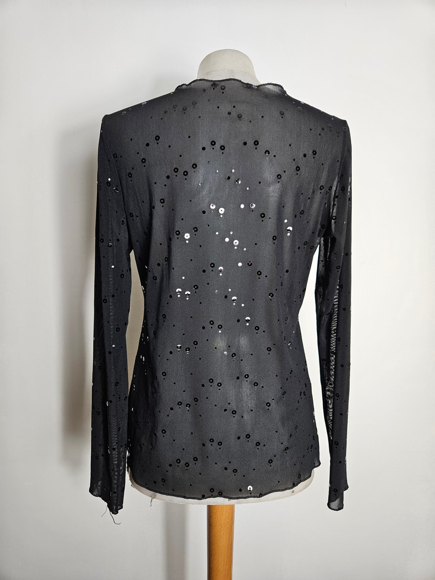 Haut en voile noir à strass