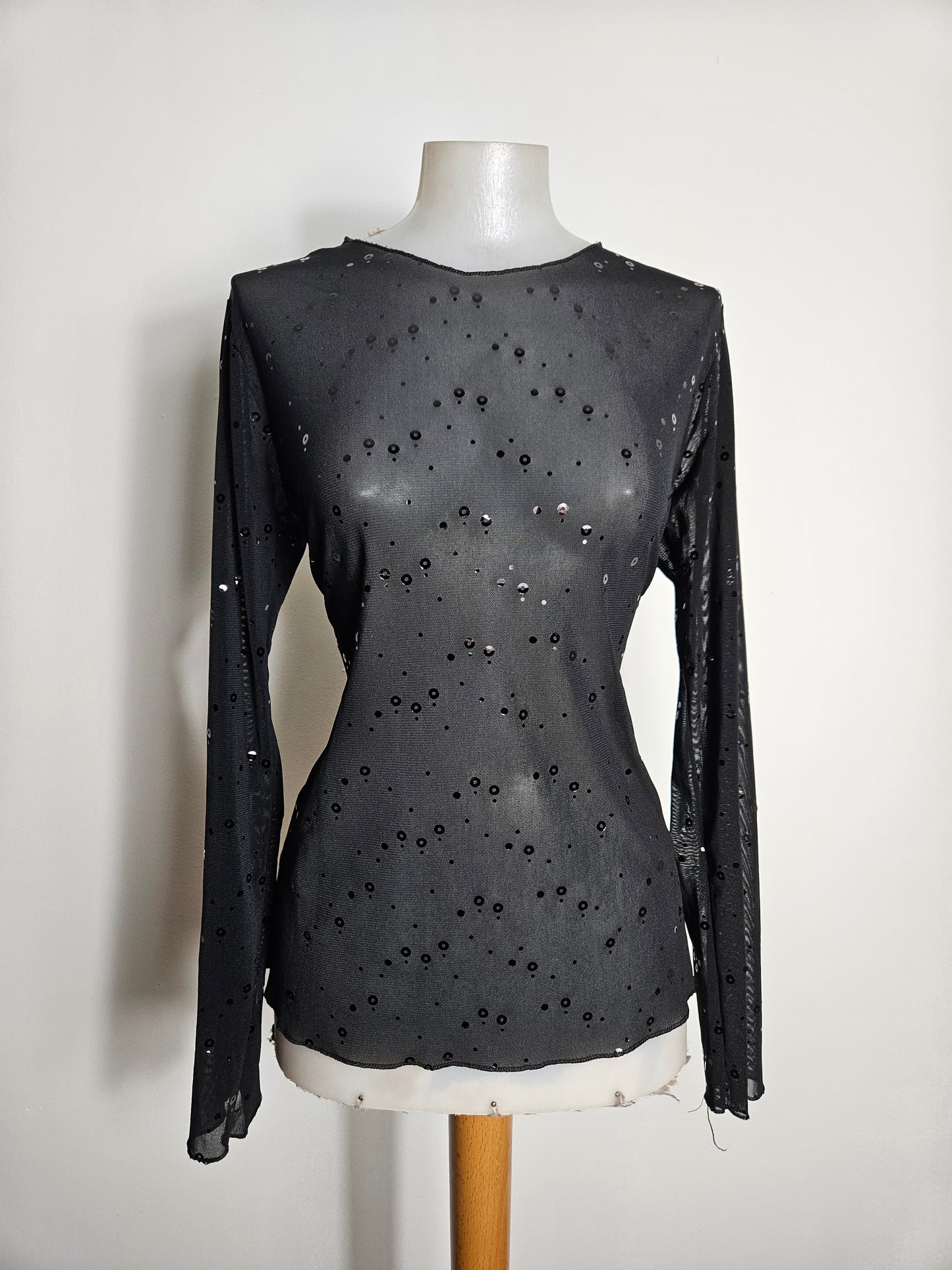 Haut en voile noir à strass