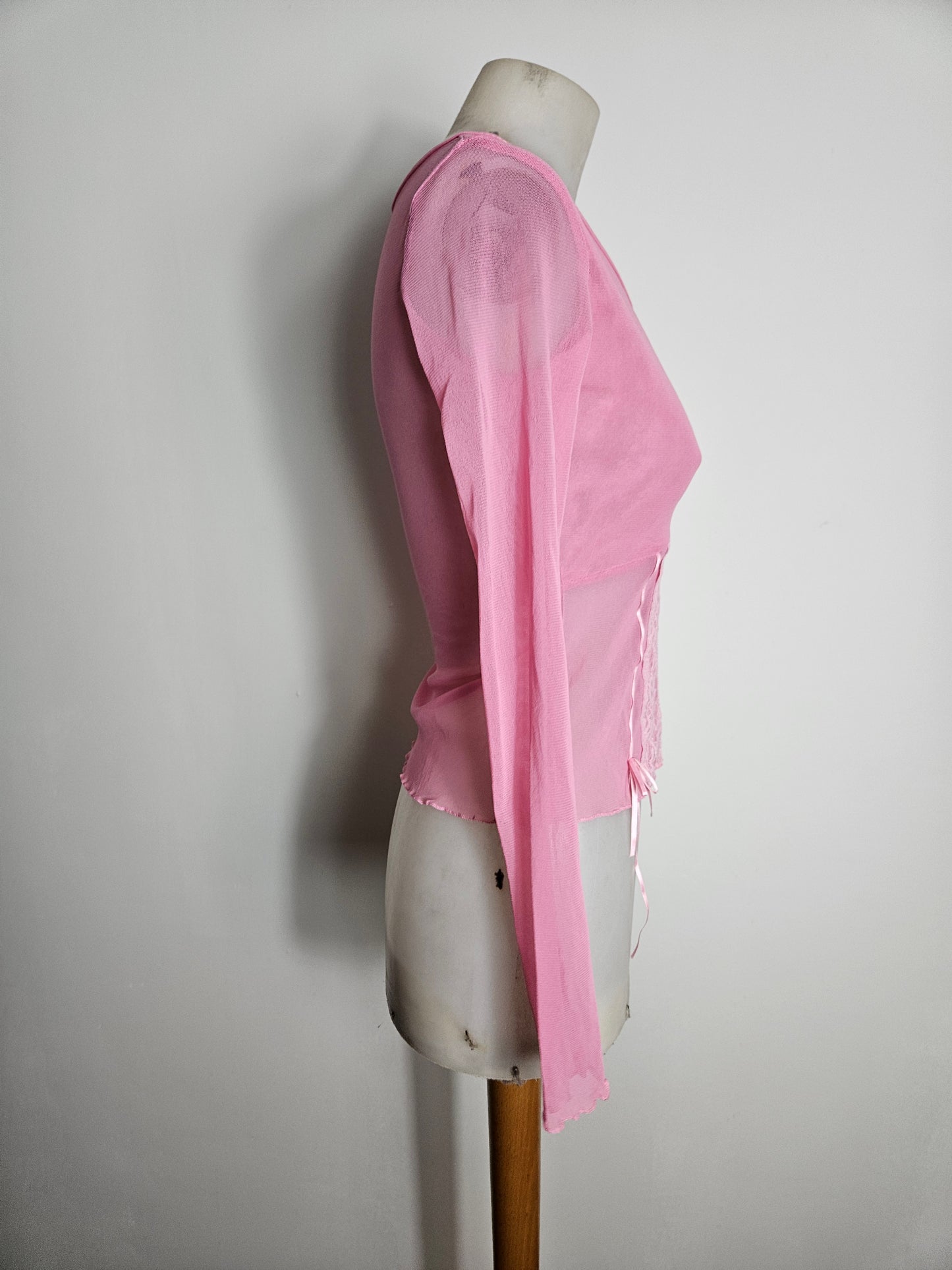 Haut en voile rose avec dentelle