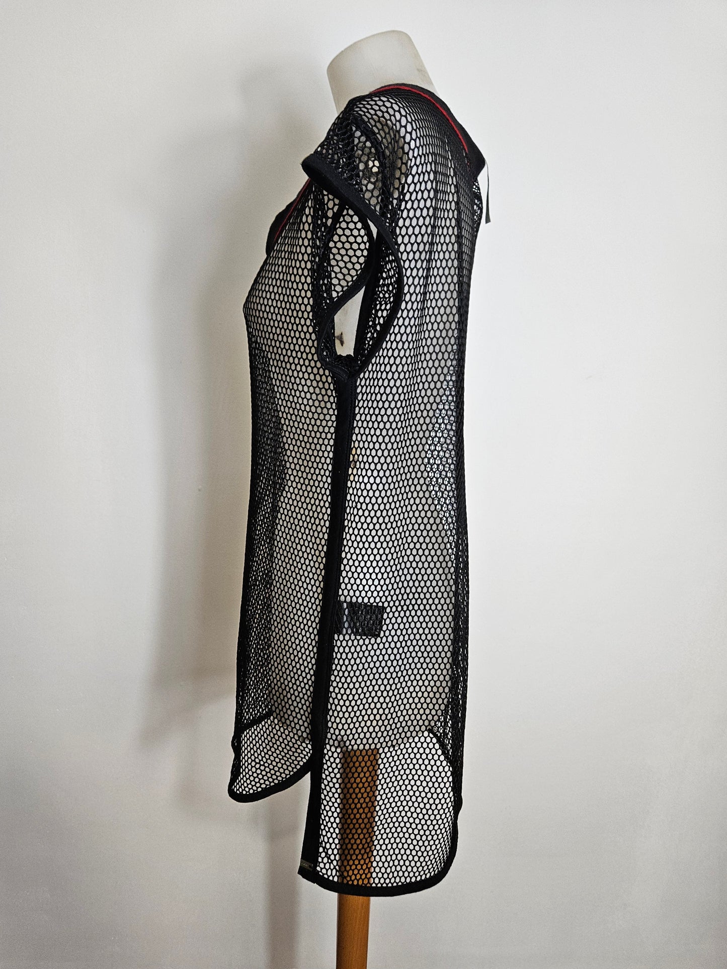 Haut long en résille cop copine