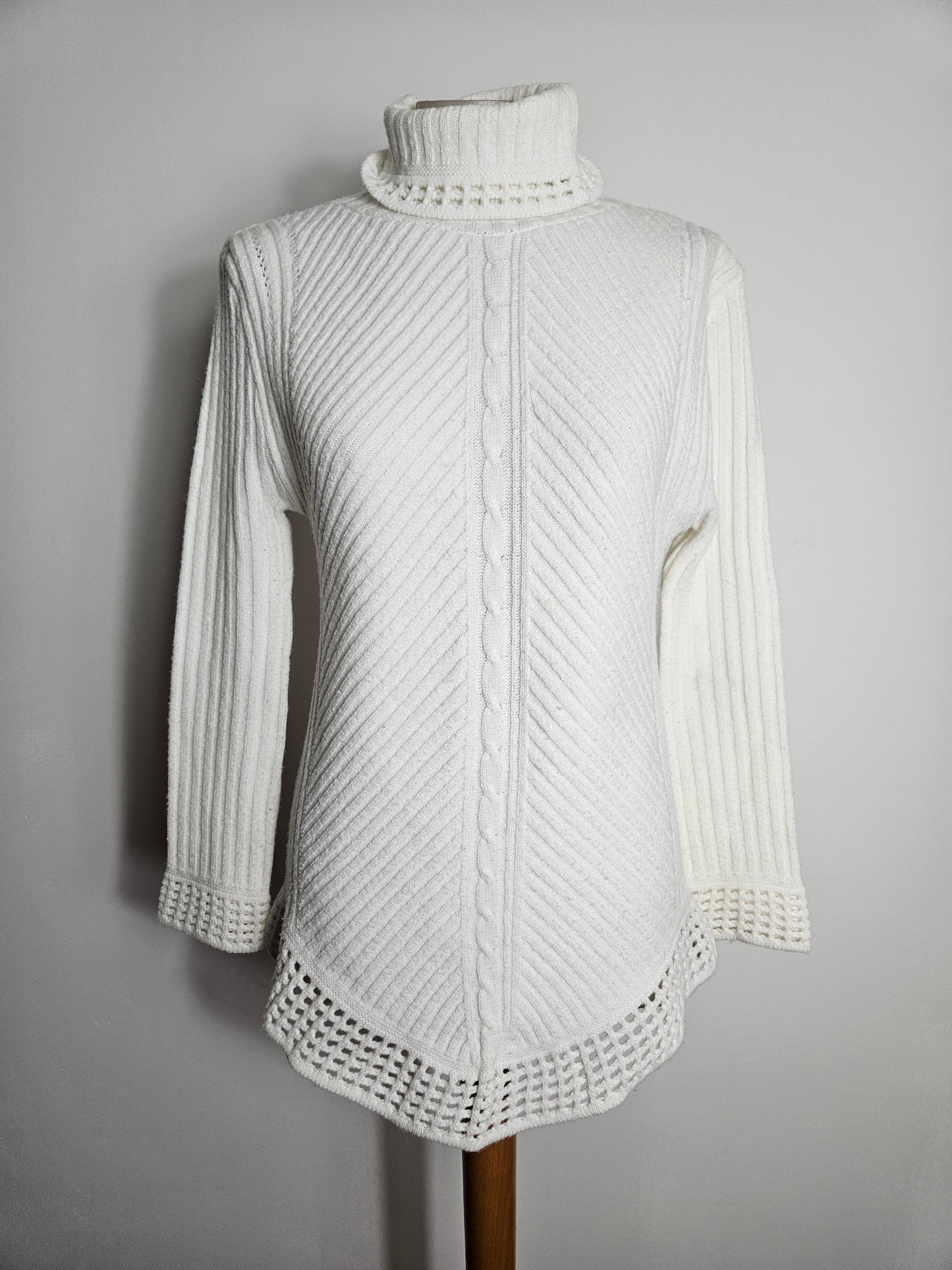 Pull col roulé blanc cassé
