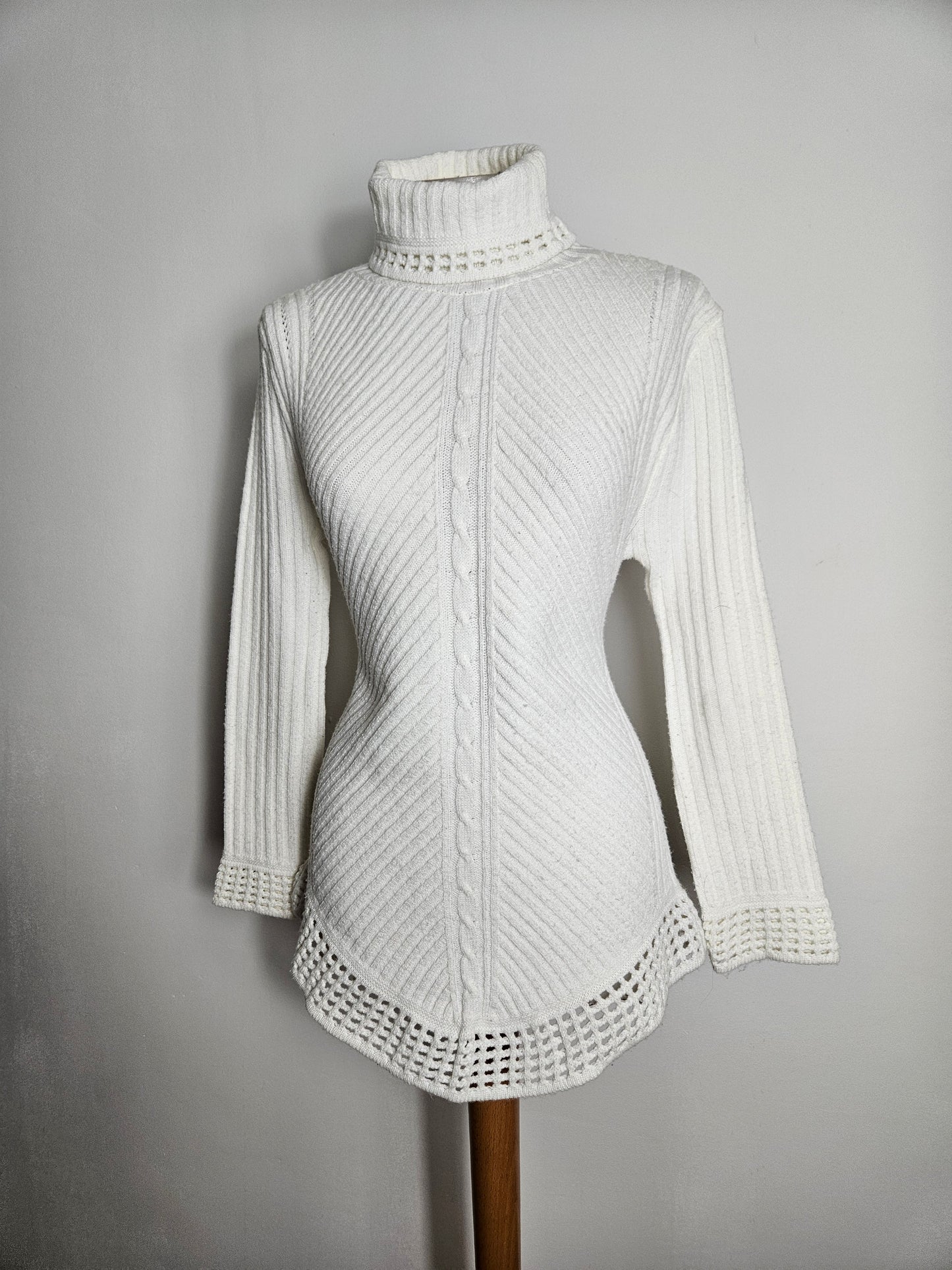 Pull col roulé blanc cassé