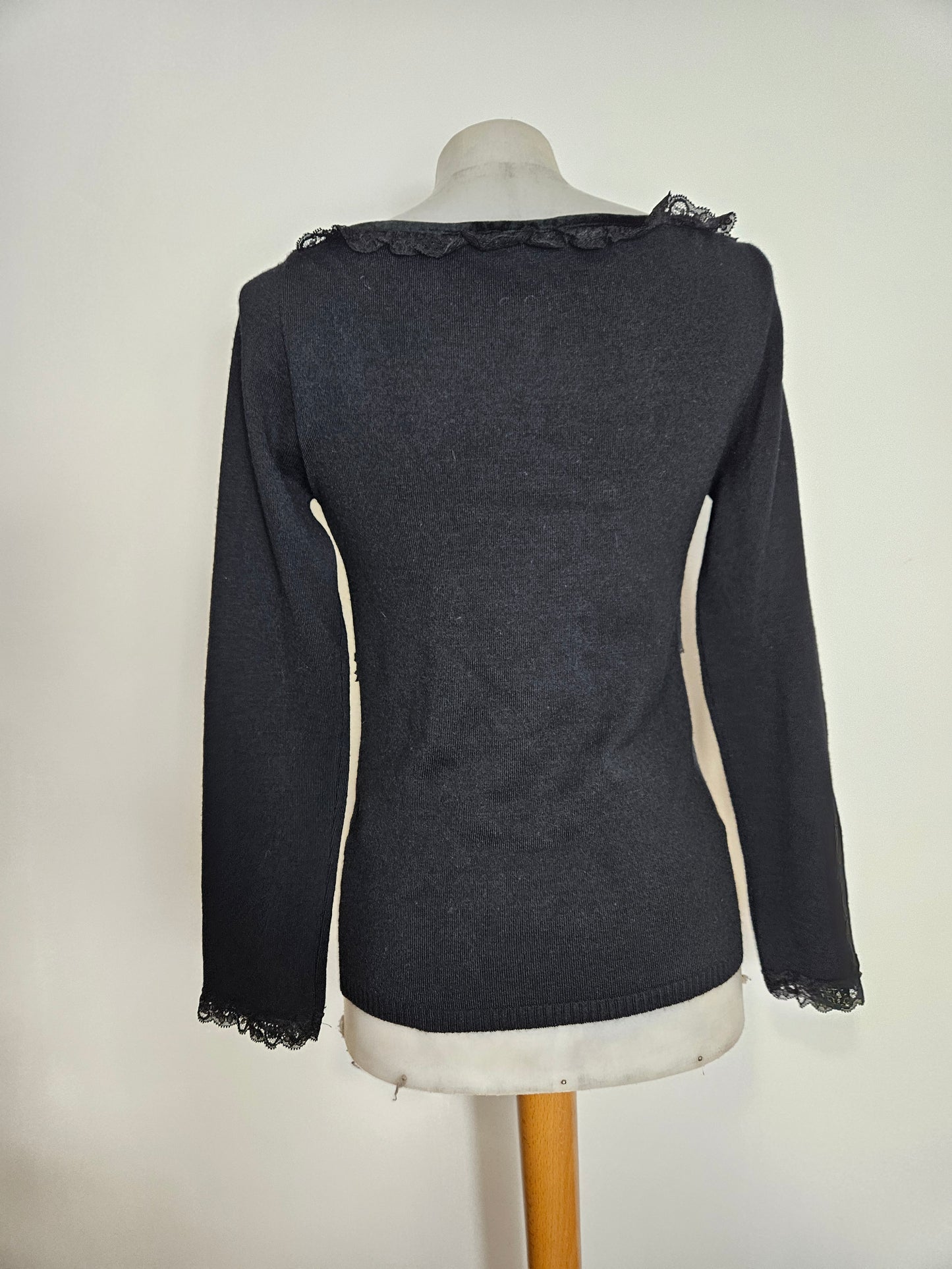 Pull fin détails noeuds