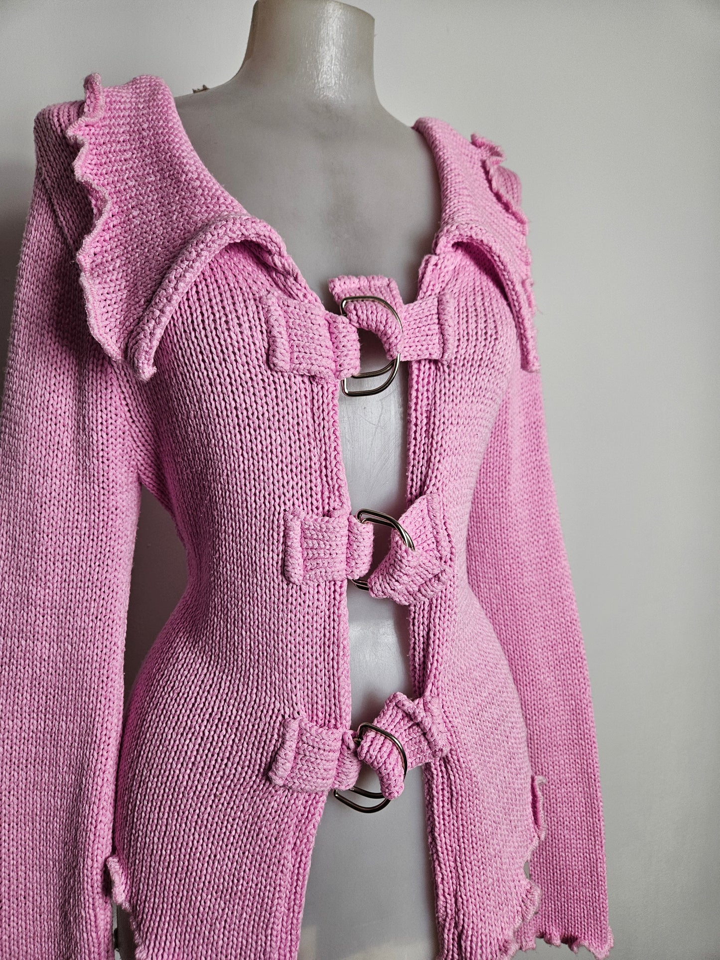 Cardigan en maille épaisse rose