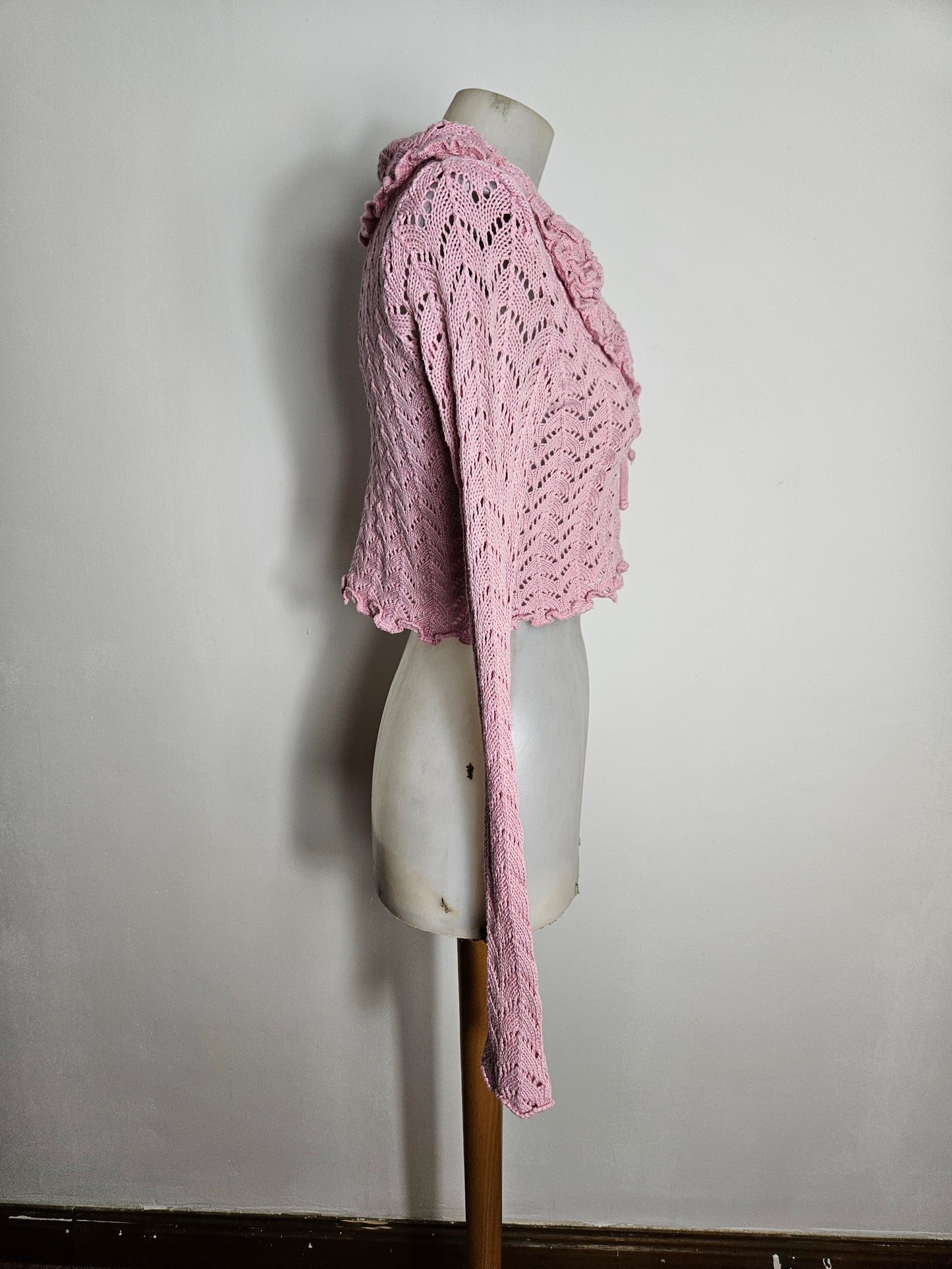 Boléro en crochet détails fleur
