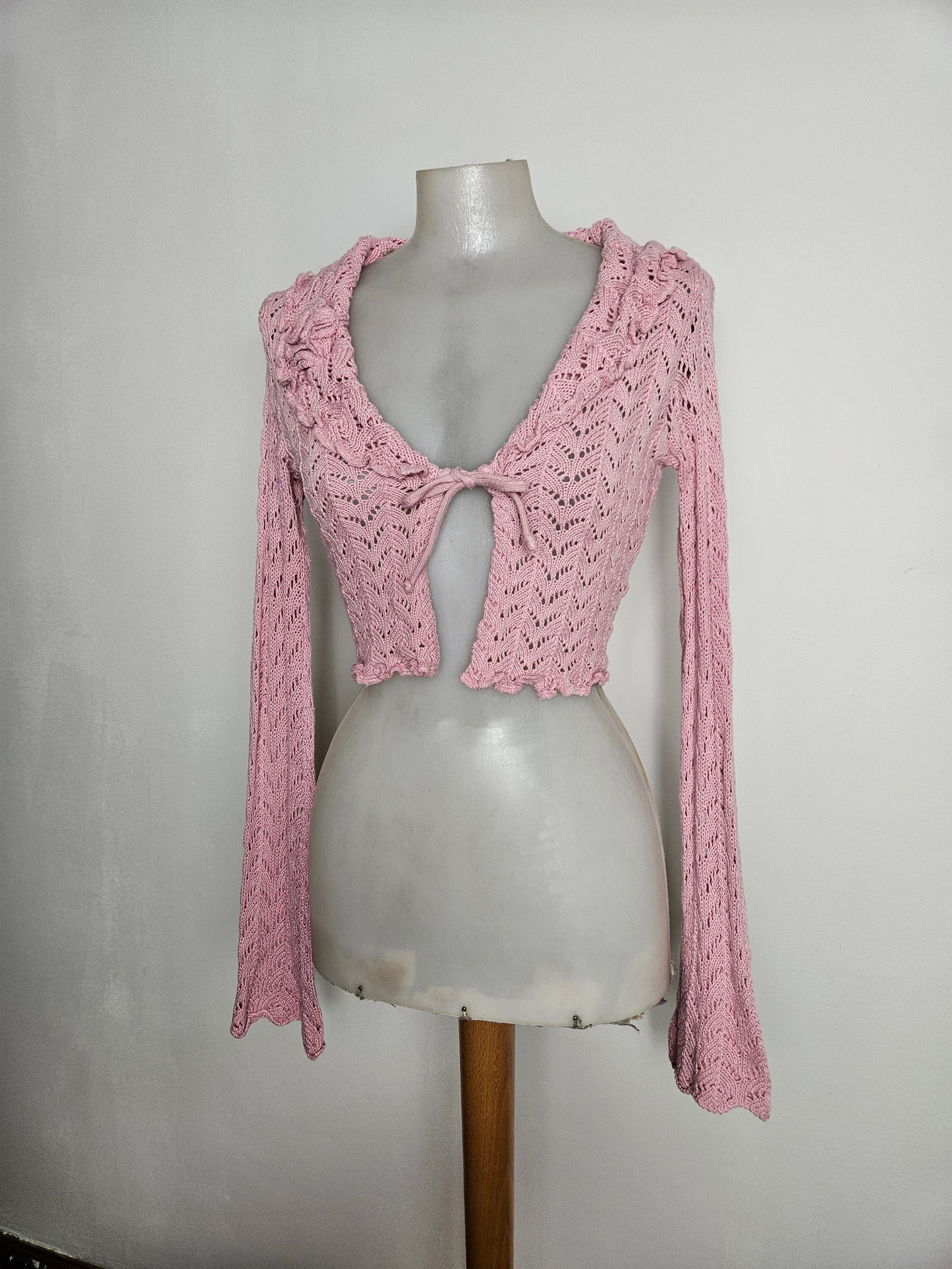 Boléro en crochet détails fleur