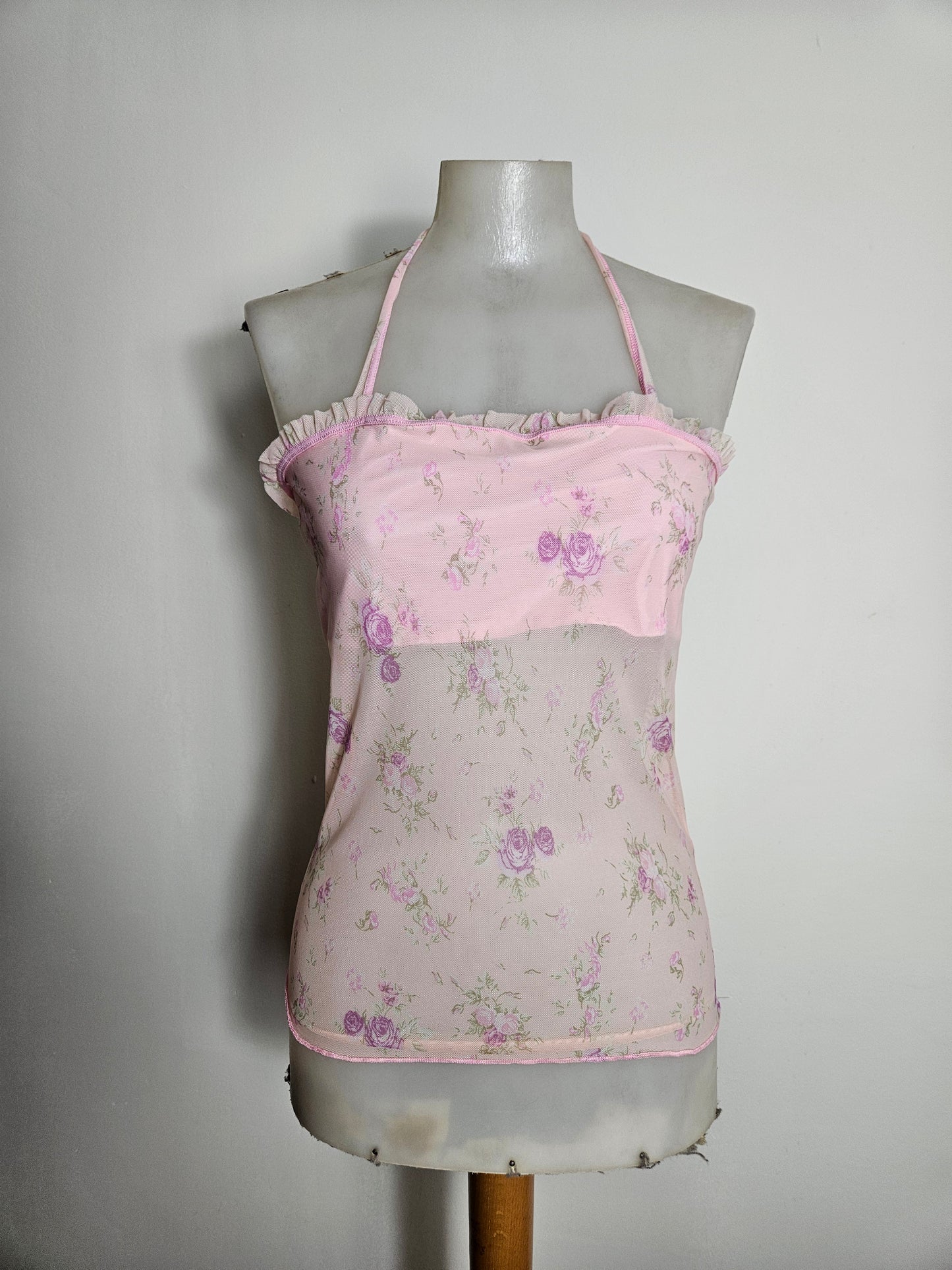 Haut dos nu en voile fleuri rose