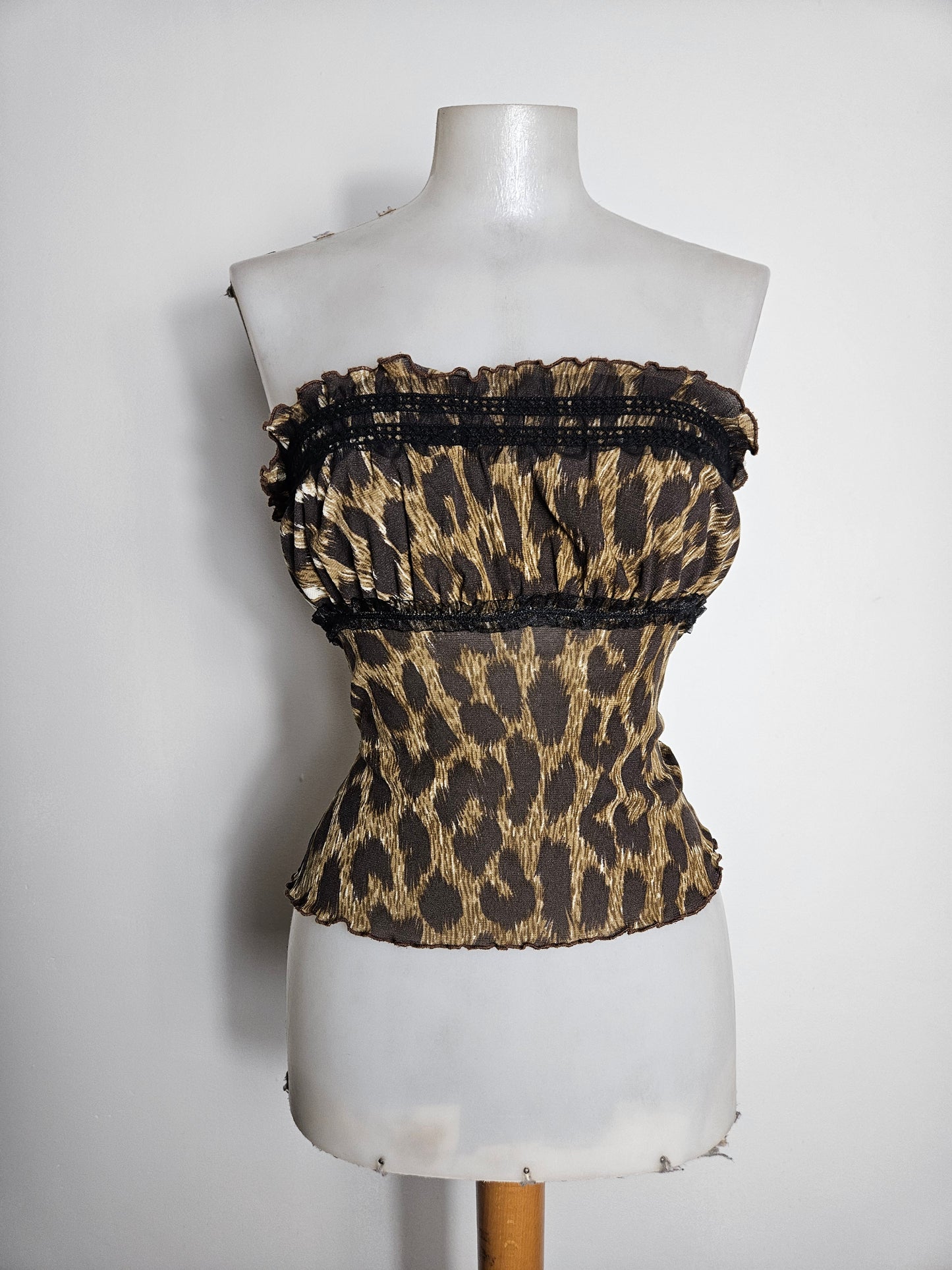 Haut strapless en voile léopard