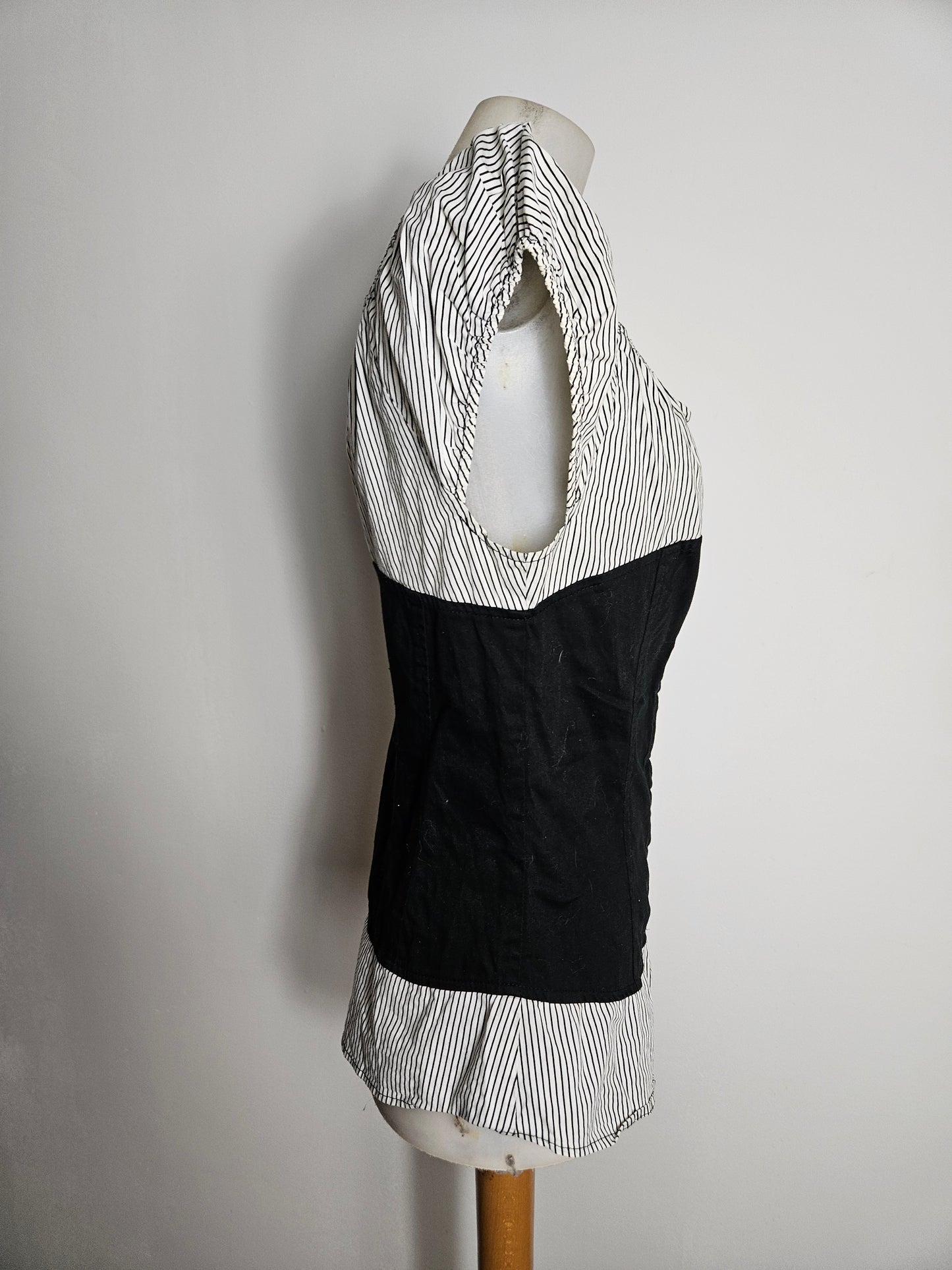 Haut effet superposition fermeture agrafes