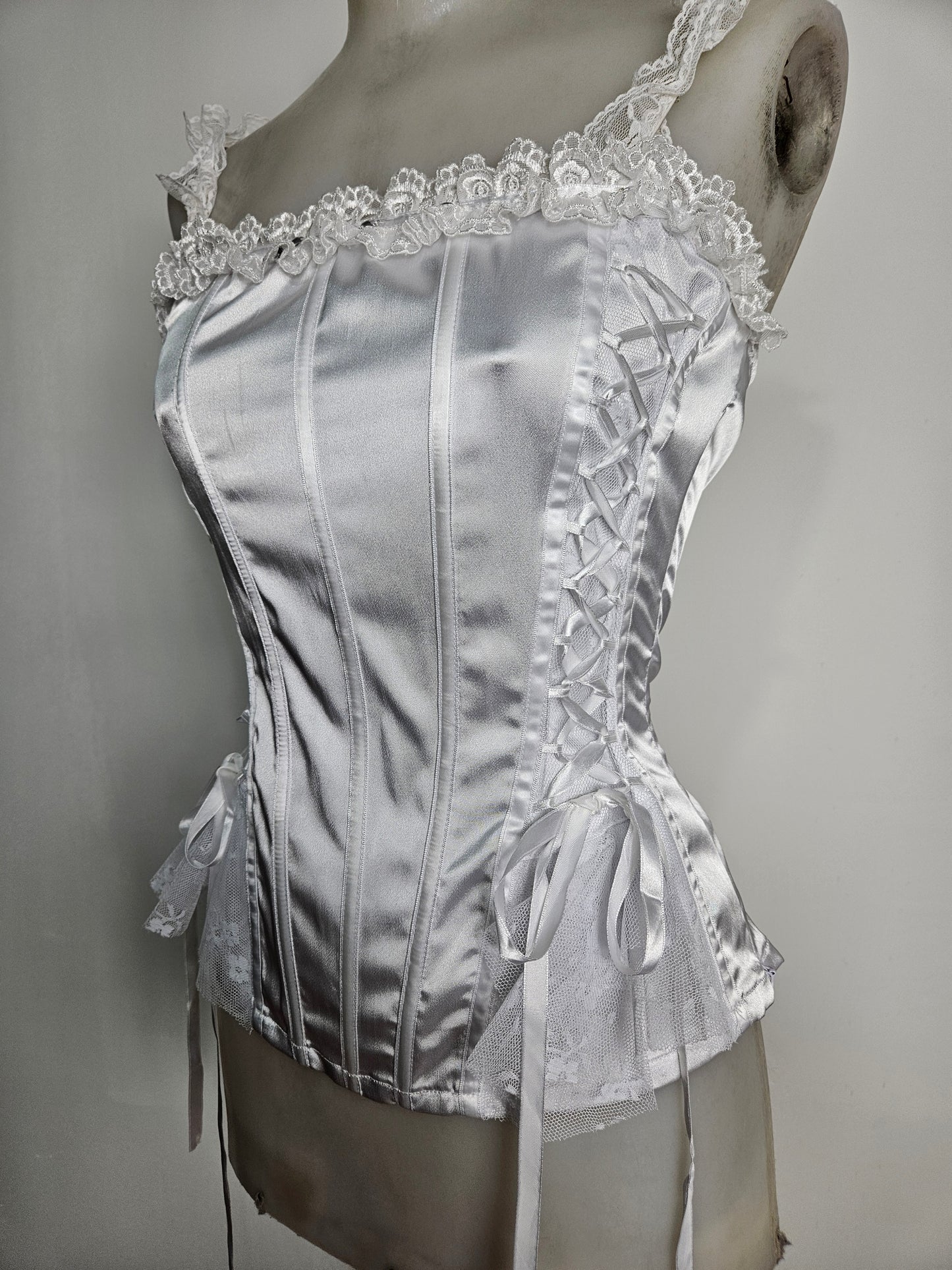 Haut esprit corset blanc satiné