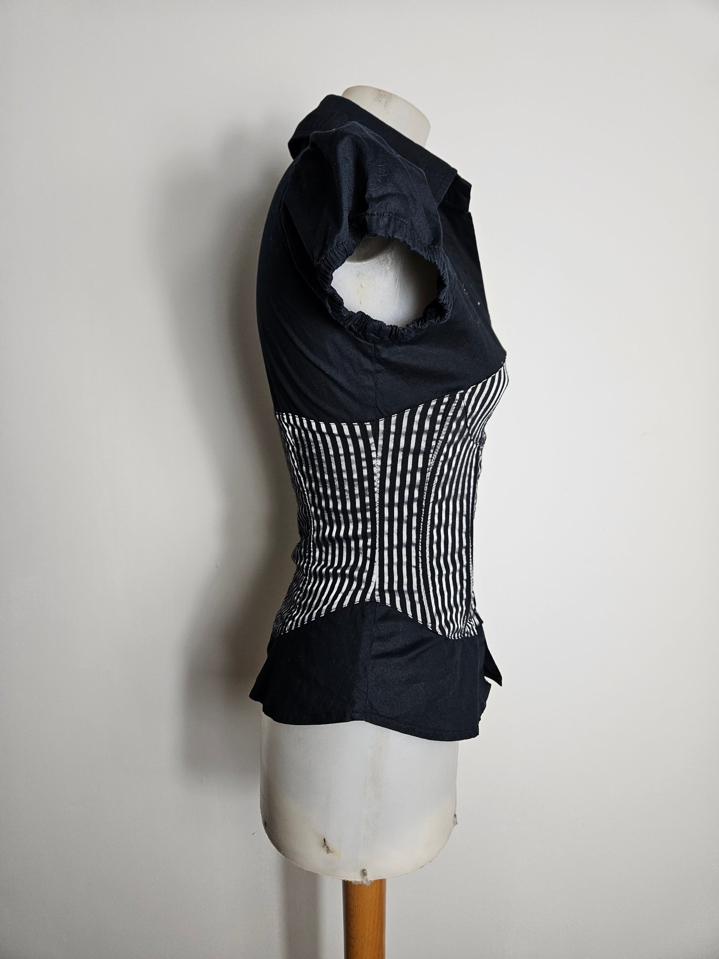 Chemise rayée fermeture crochets