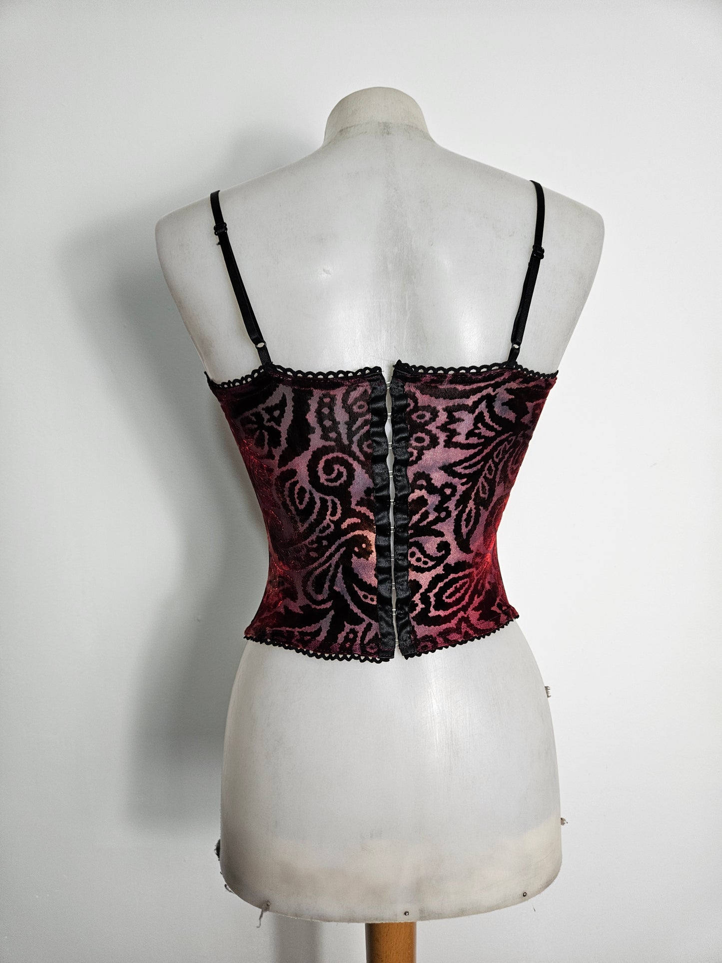Haut esprit corset motif velours ras