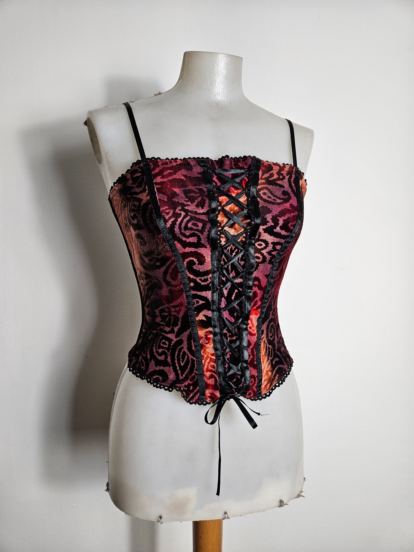 Haut esprit corset motif velours ras