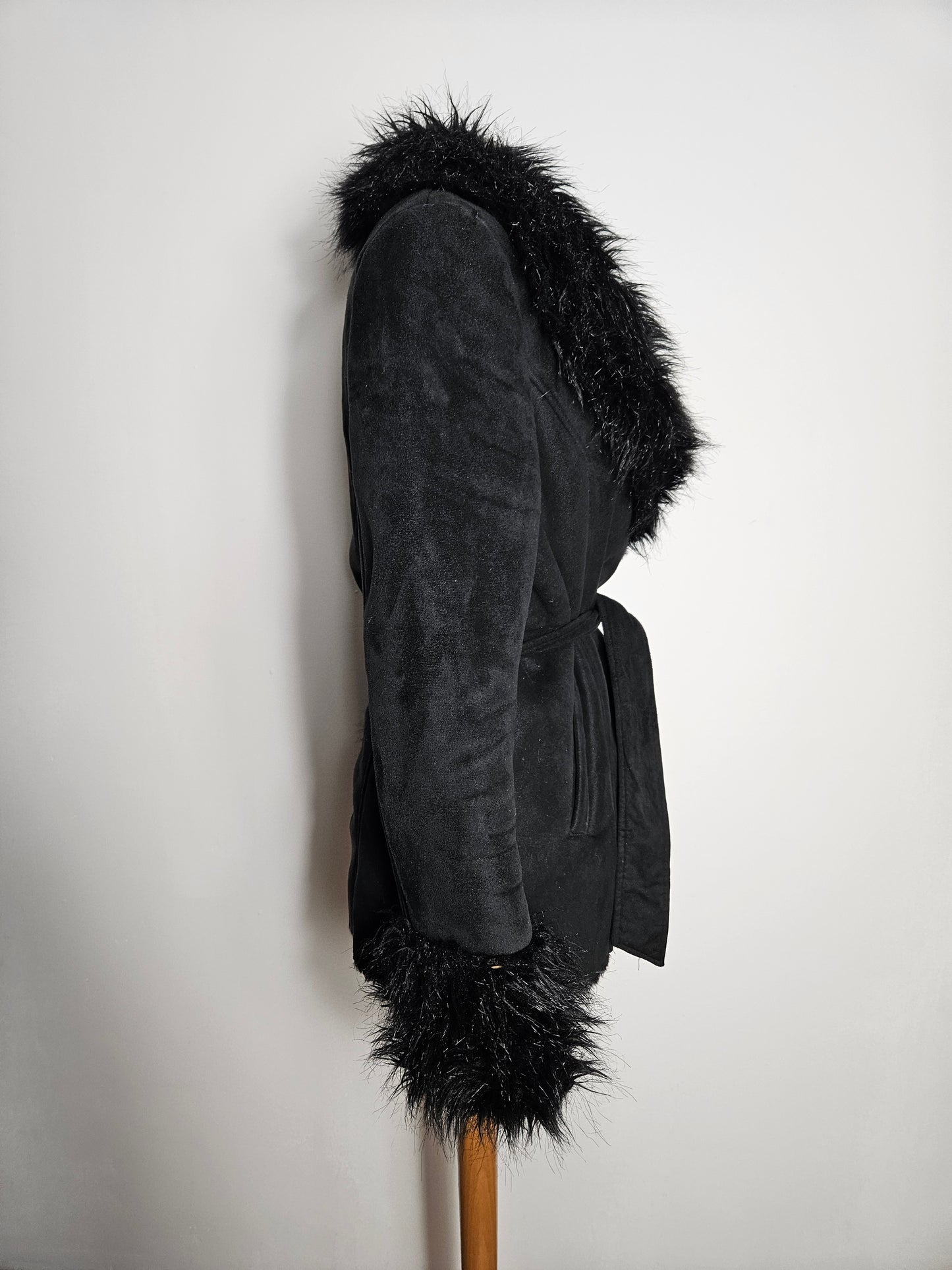 Manteau similicuir et fausse fourrure