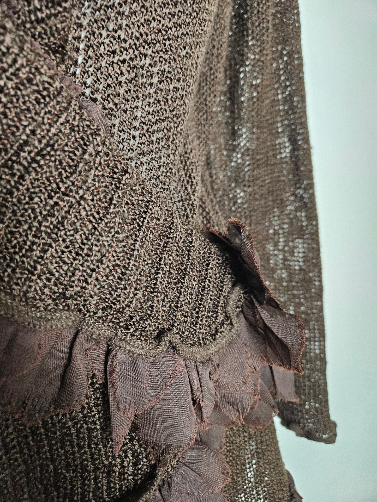 Cache coeur en crochet marron