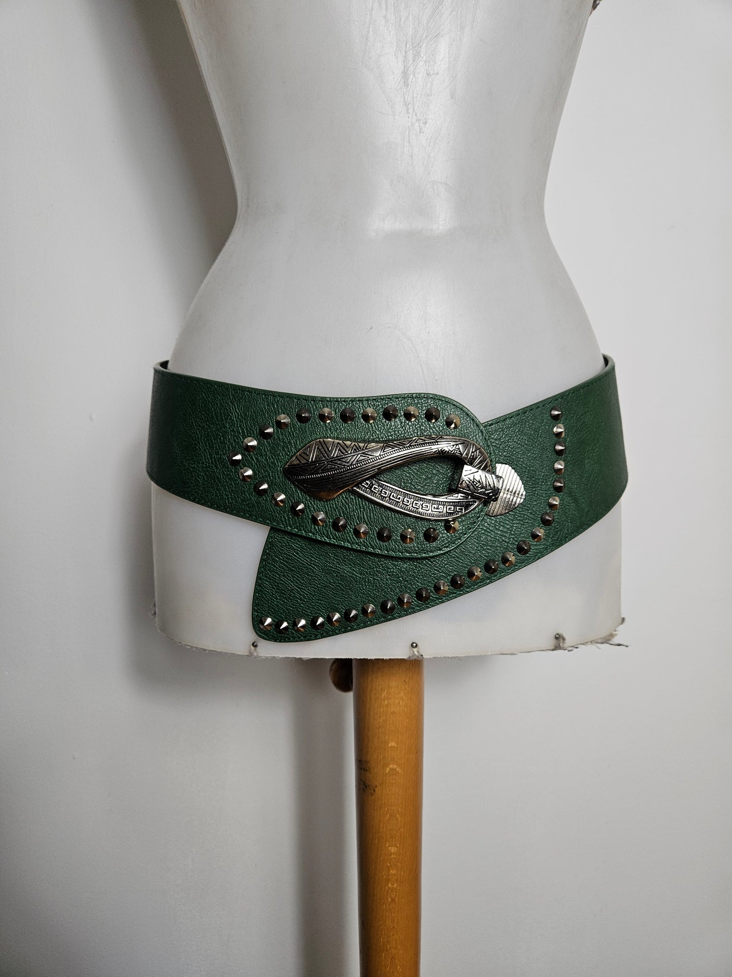 Ceinture en similicuir vert et argent