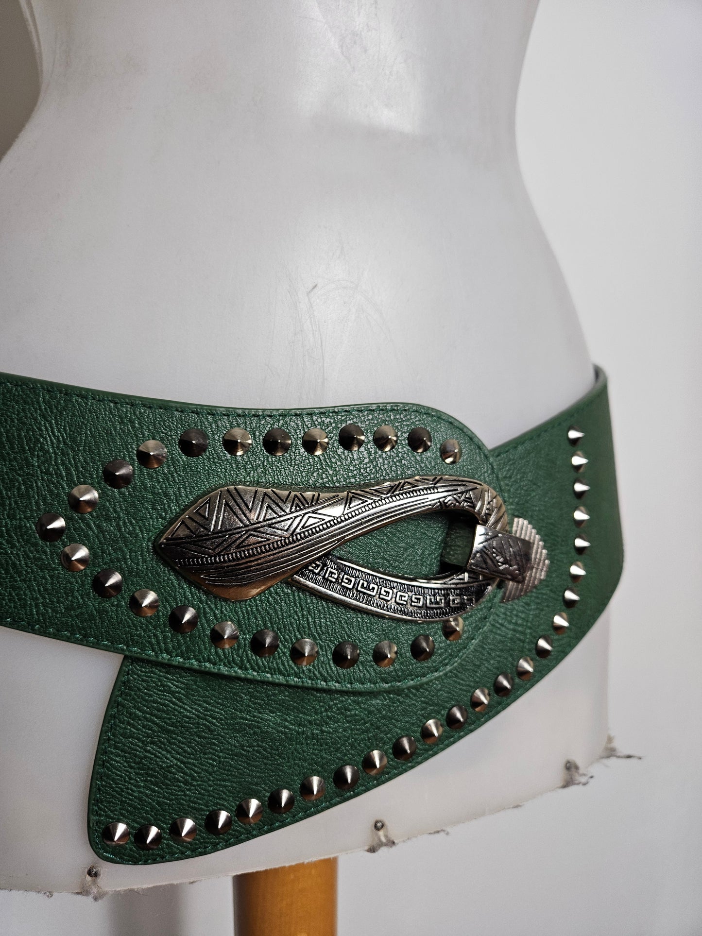 Ceinture en similicuir vert et argent