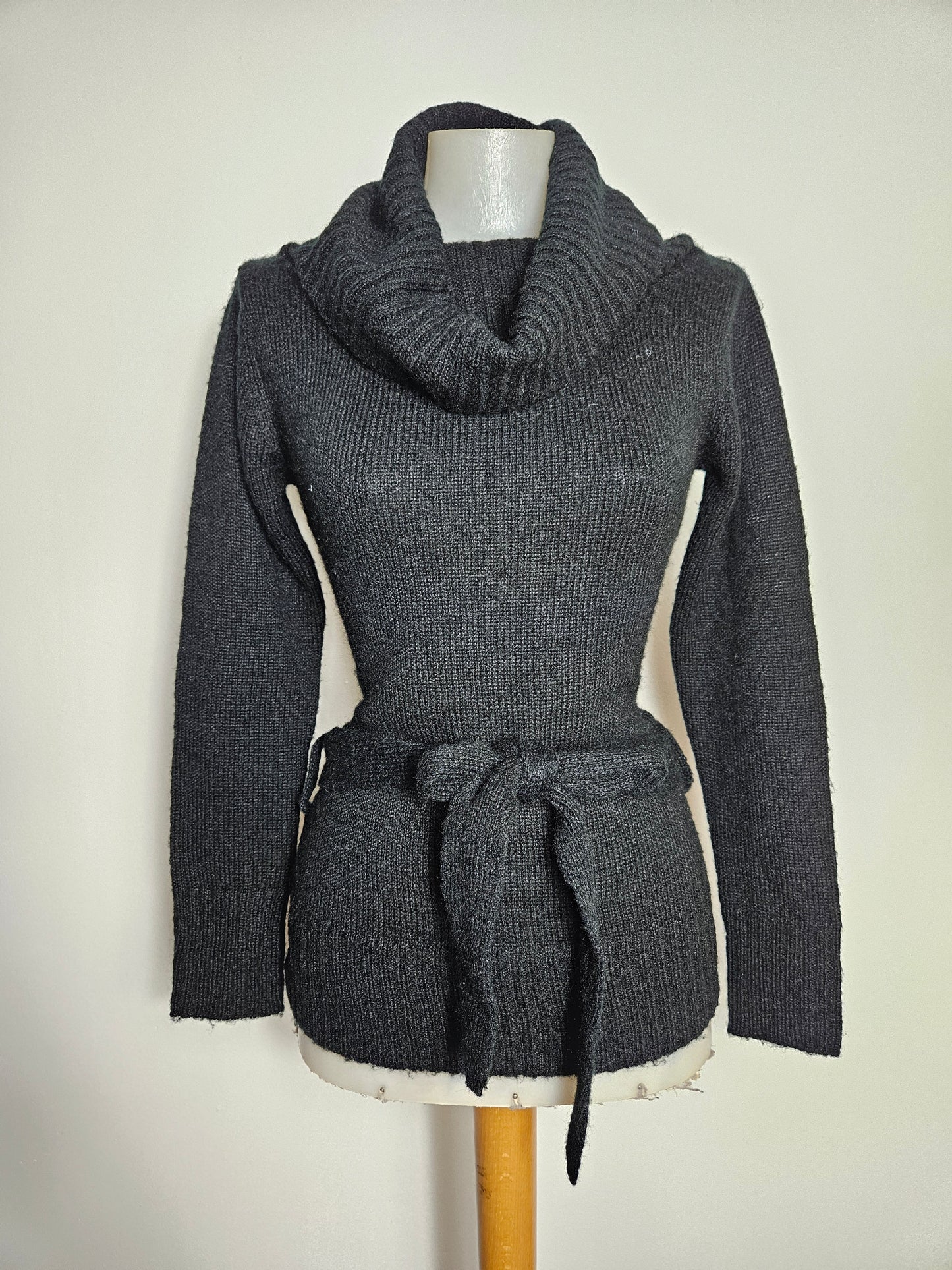 Pull con maxi avec ceinture