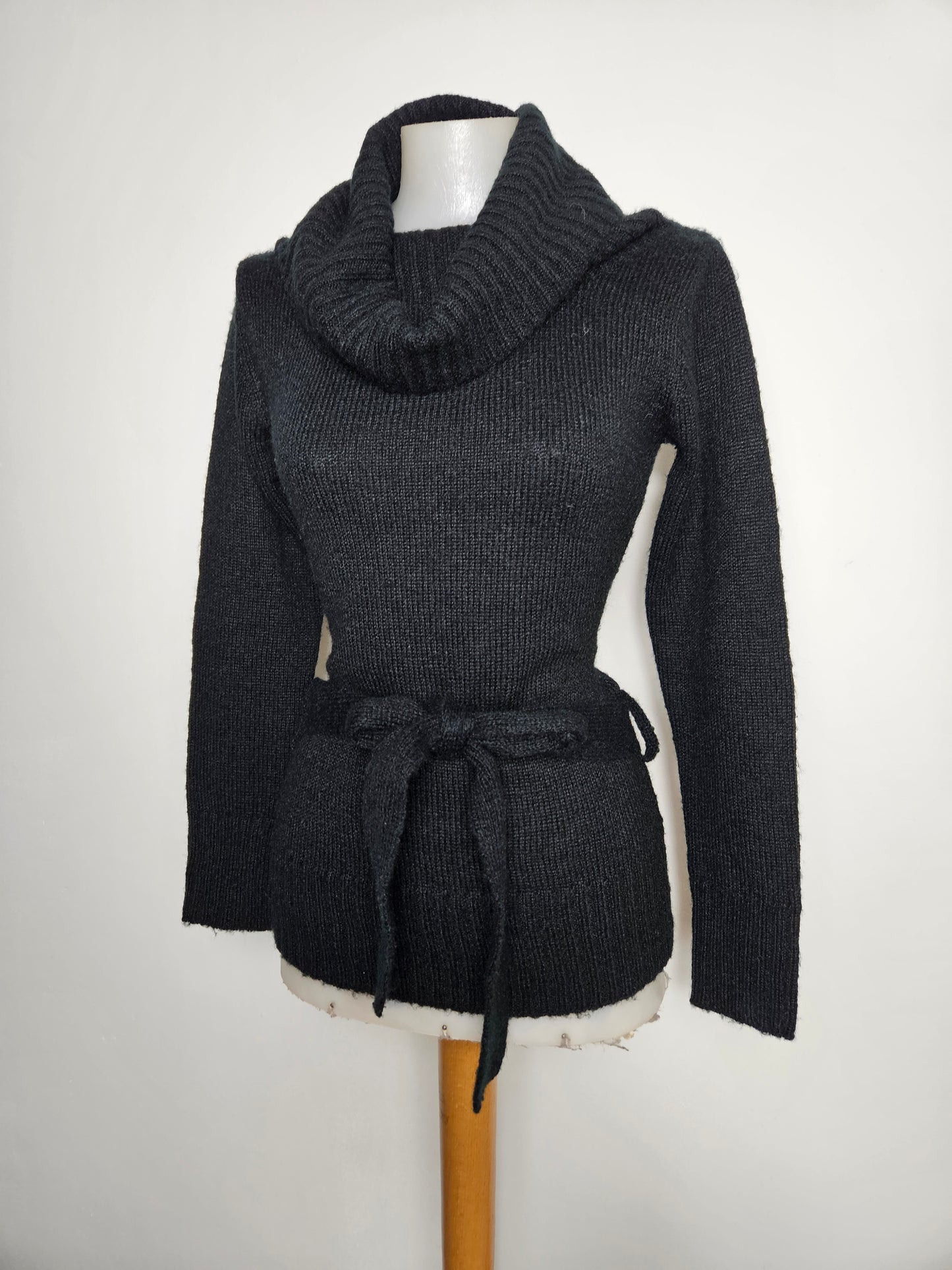 Pull con maxi avec ceinture