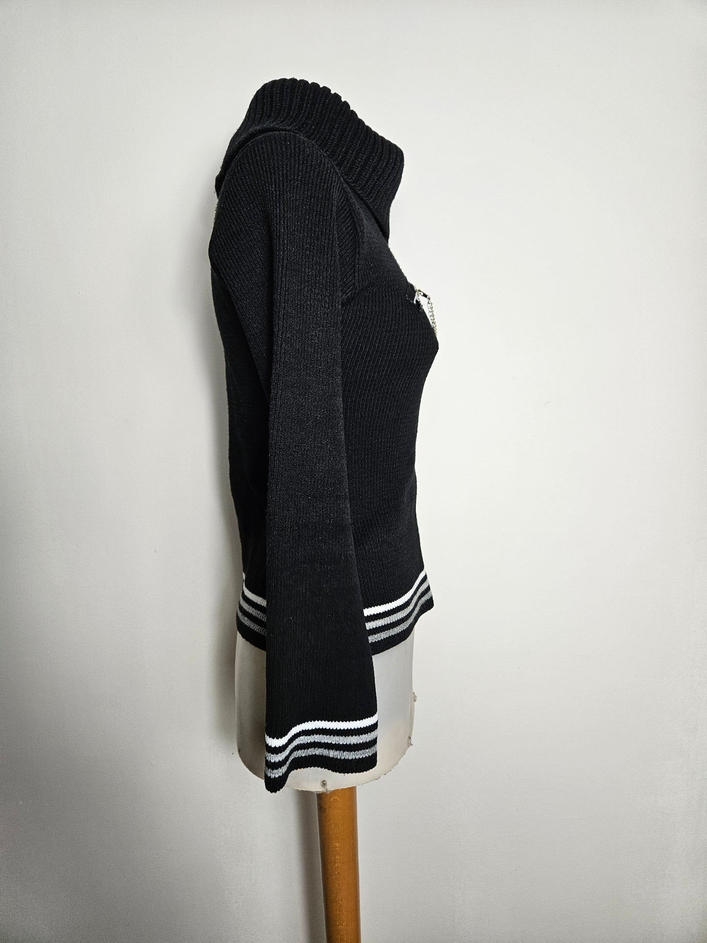 Pull col à revers détails zip