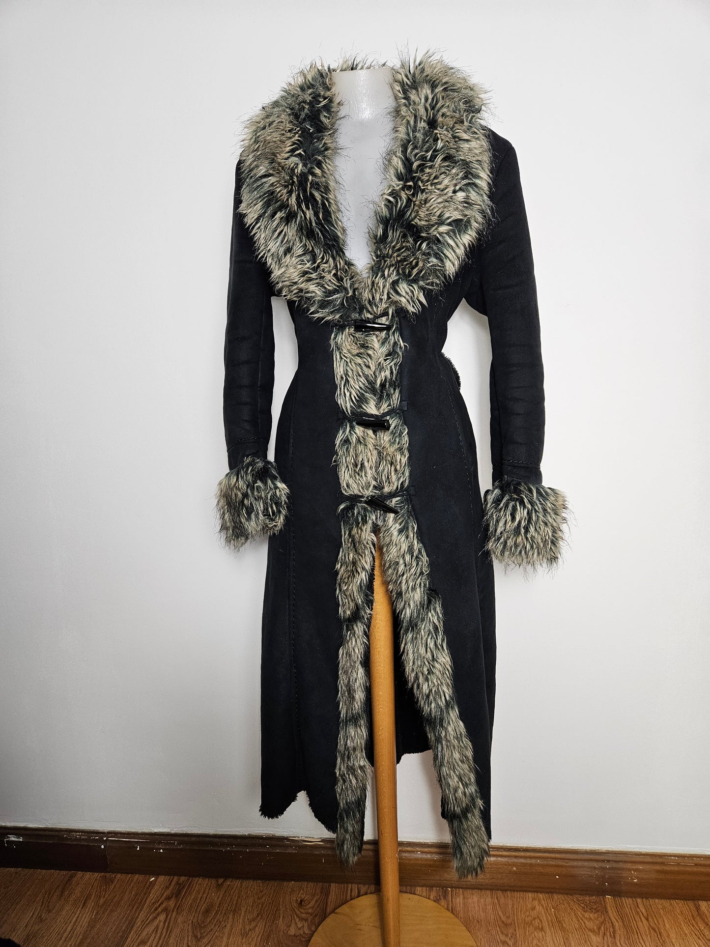 Afghan coat simili cuir et fausse fourrure