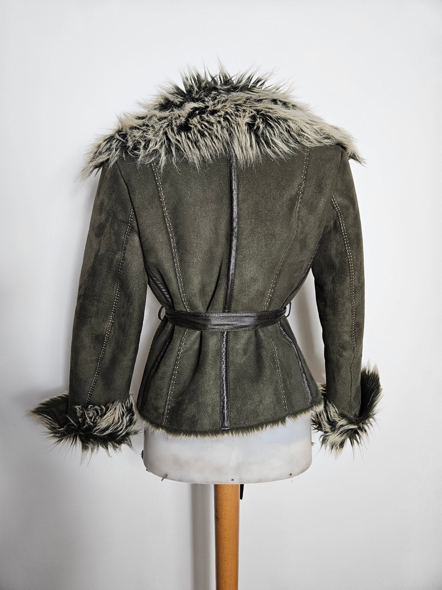 Manteau similidaim et fausse fourrure