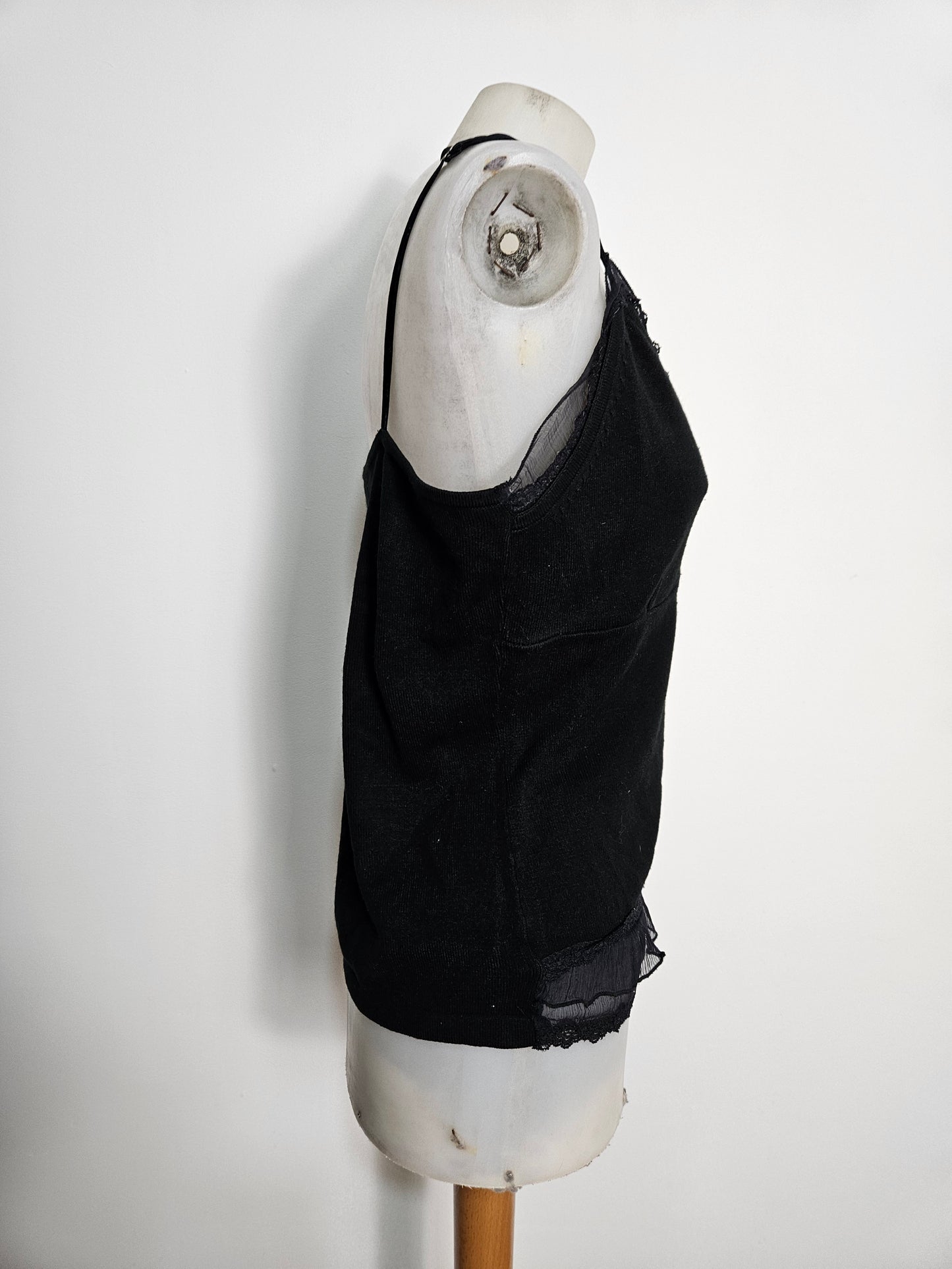 Débardeur noir détails voile et noeud