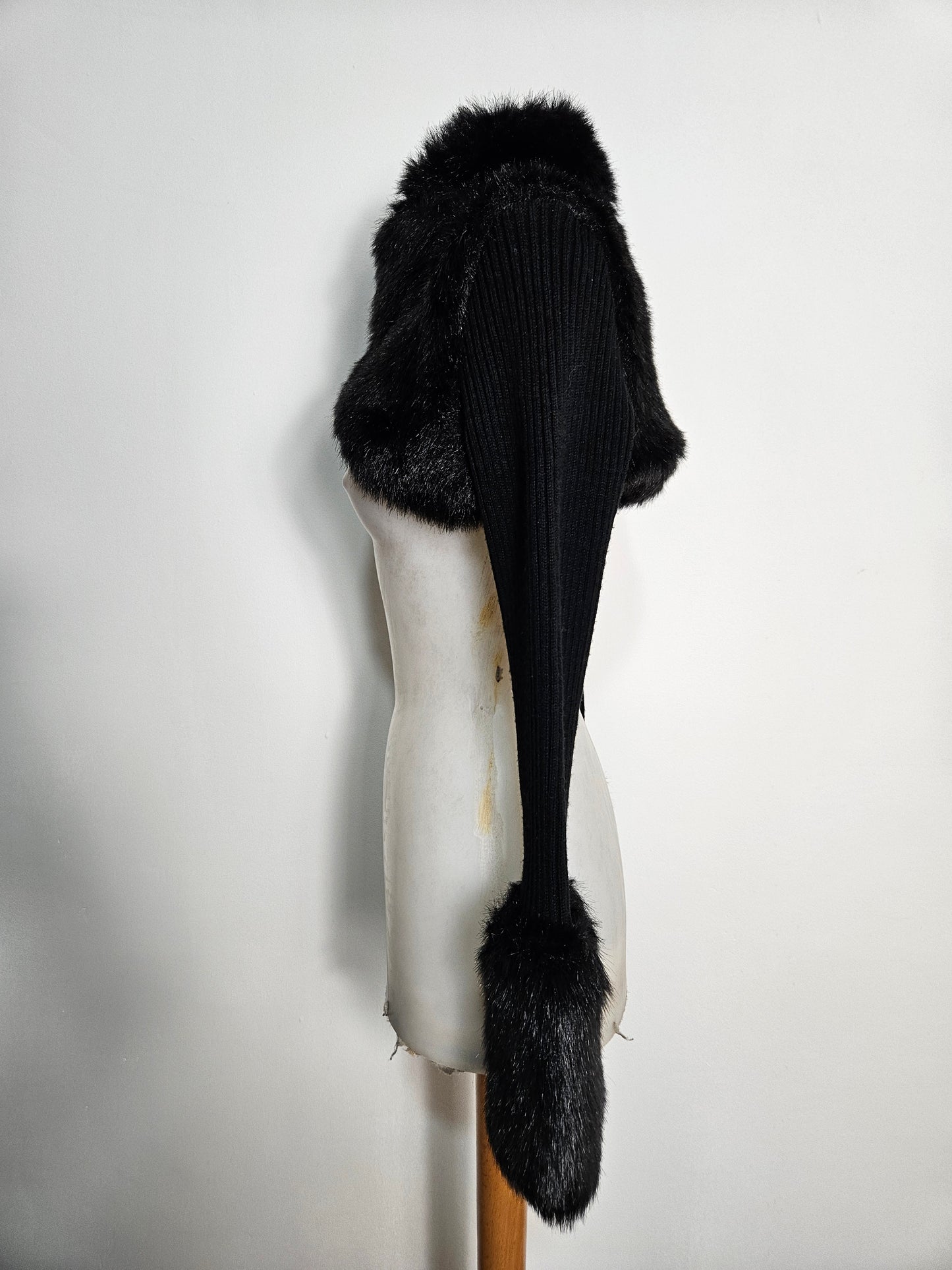 Shrug top en fausse fourrure