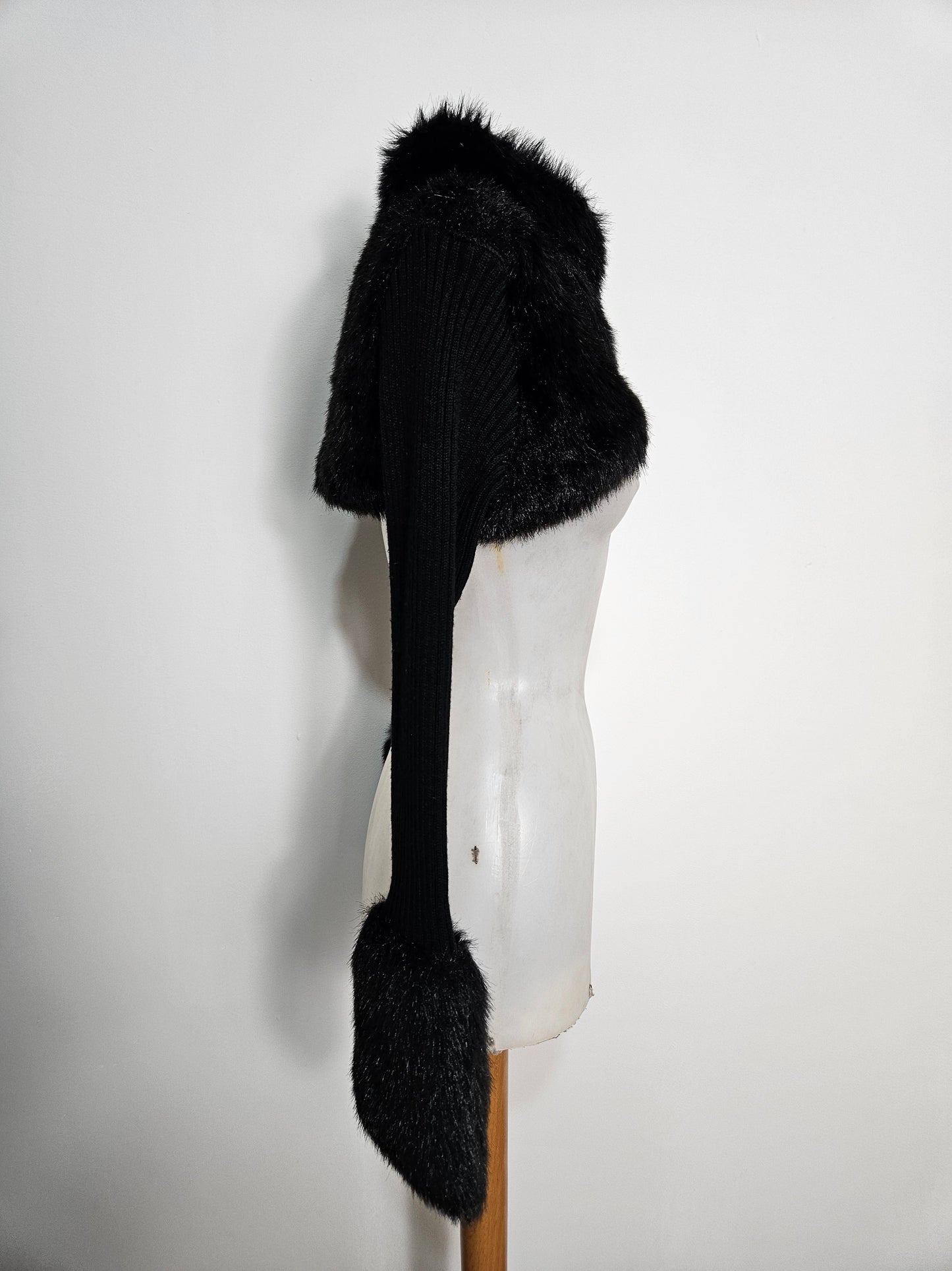 Shrug top en fausse fourrure