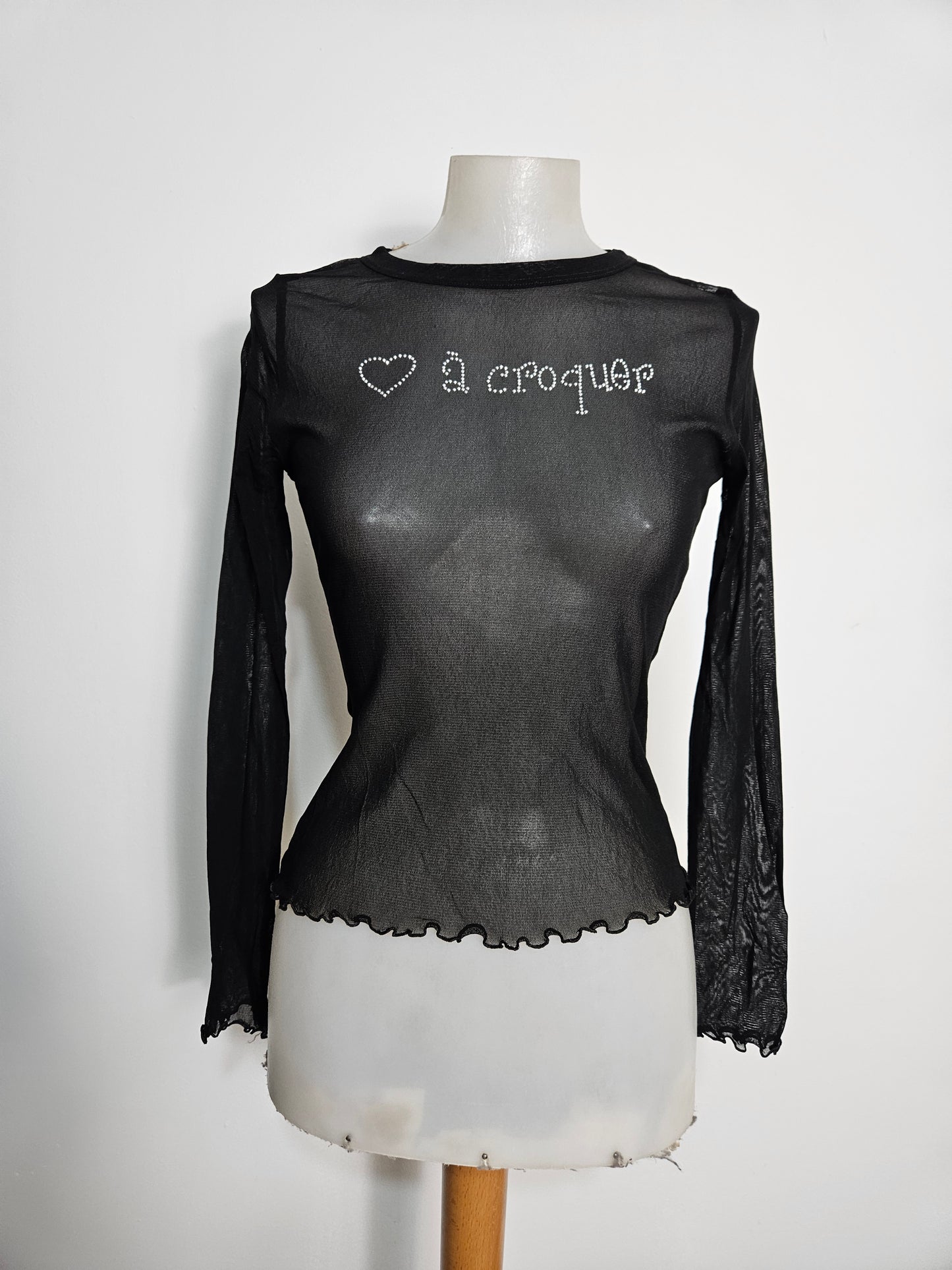 Haut en voile inscription en strass