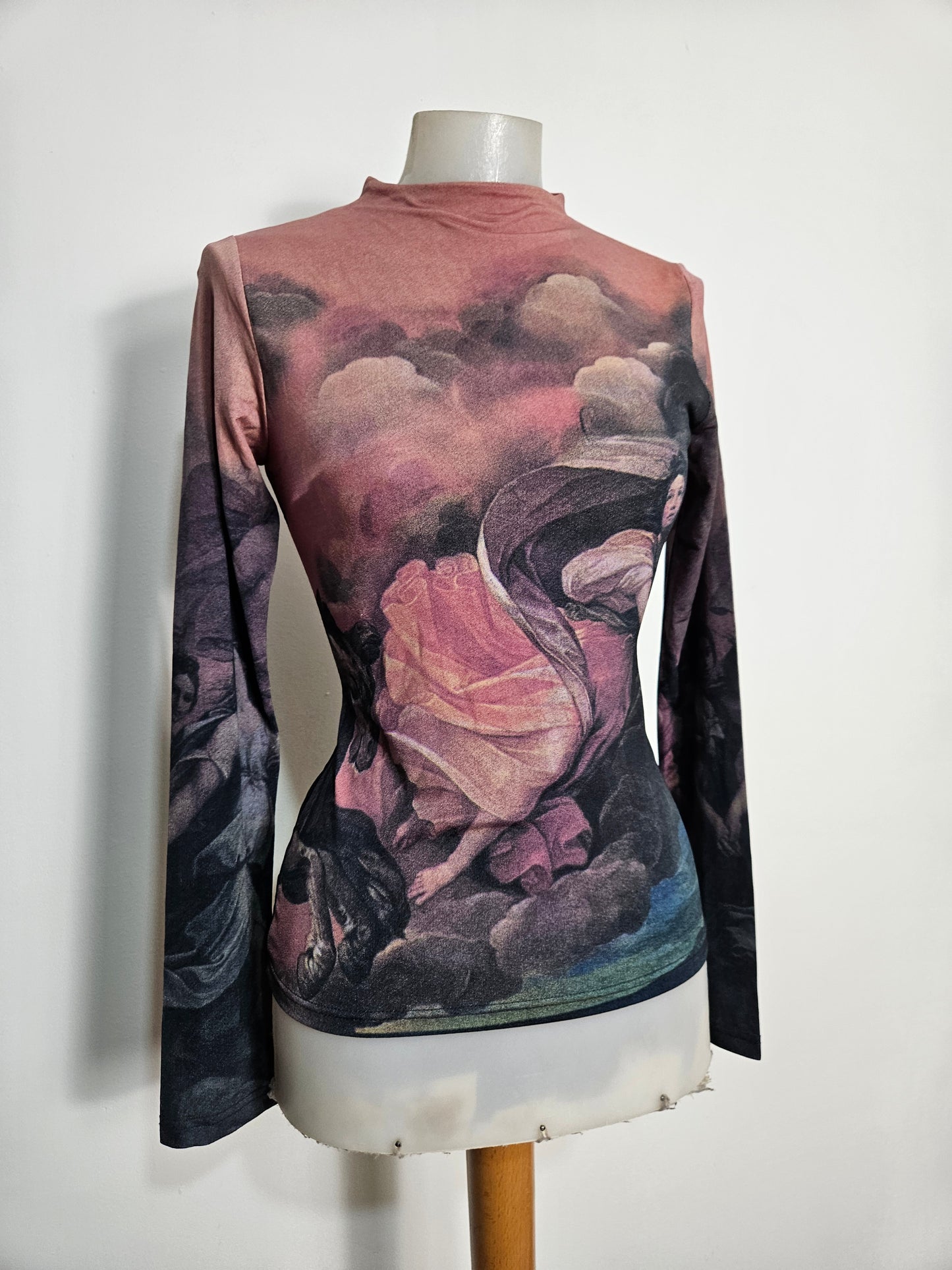 Haut moulant motif Renaissance