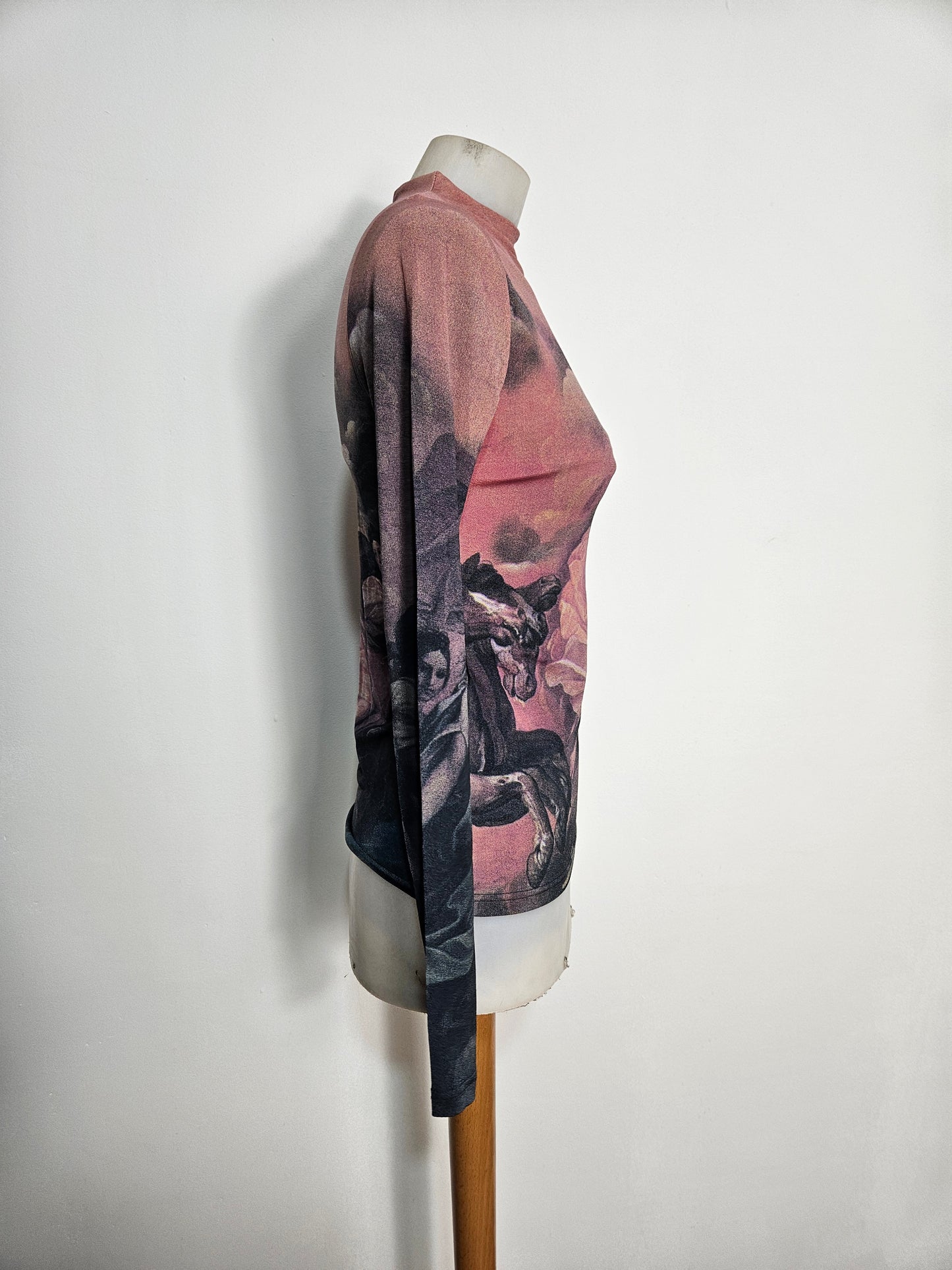 Haut moulant motif Renaissance