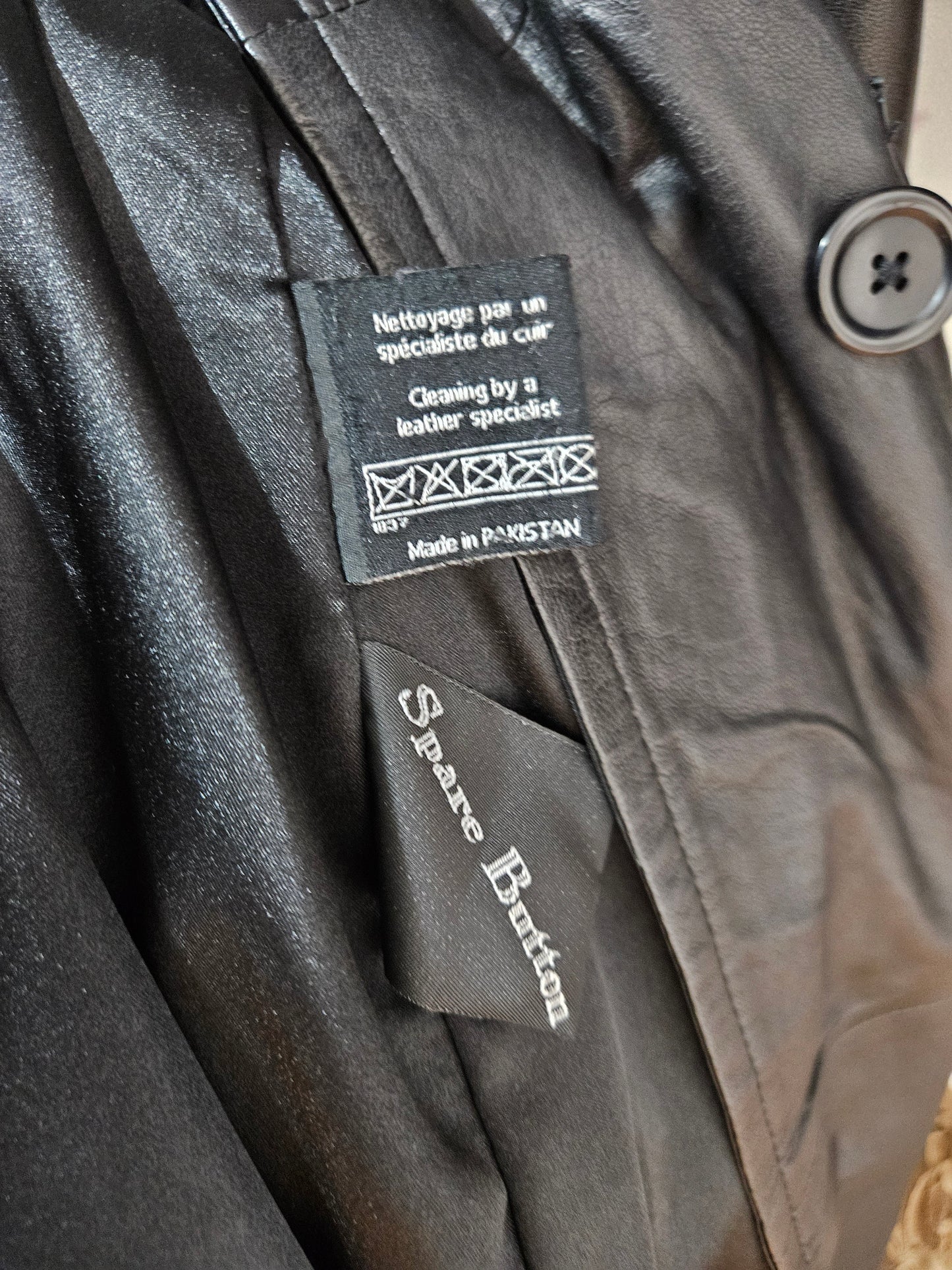 Trench en cuir mi long