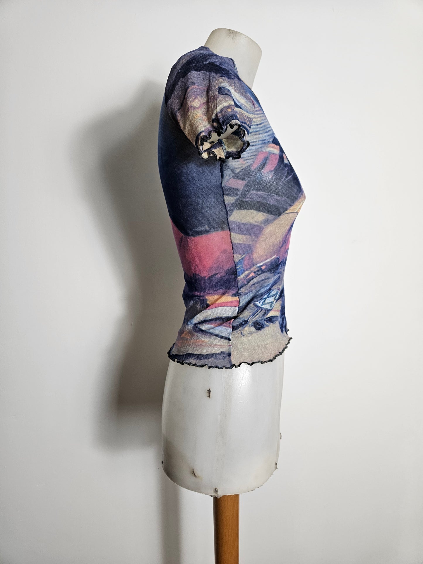 Haut en voile motif renaissance