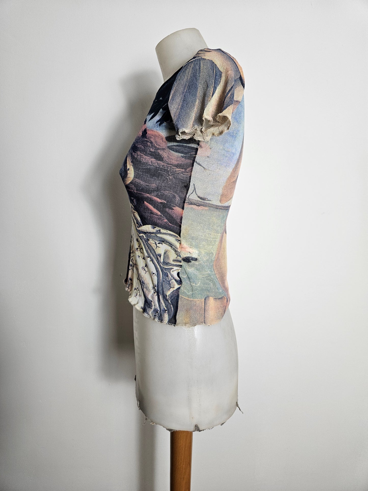 Haut en voile motif Renaissance