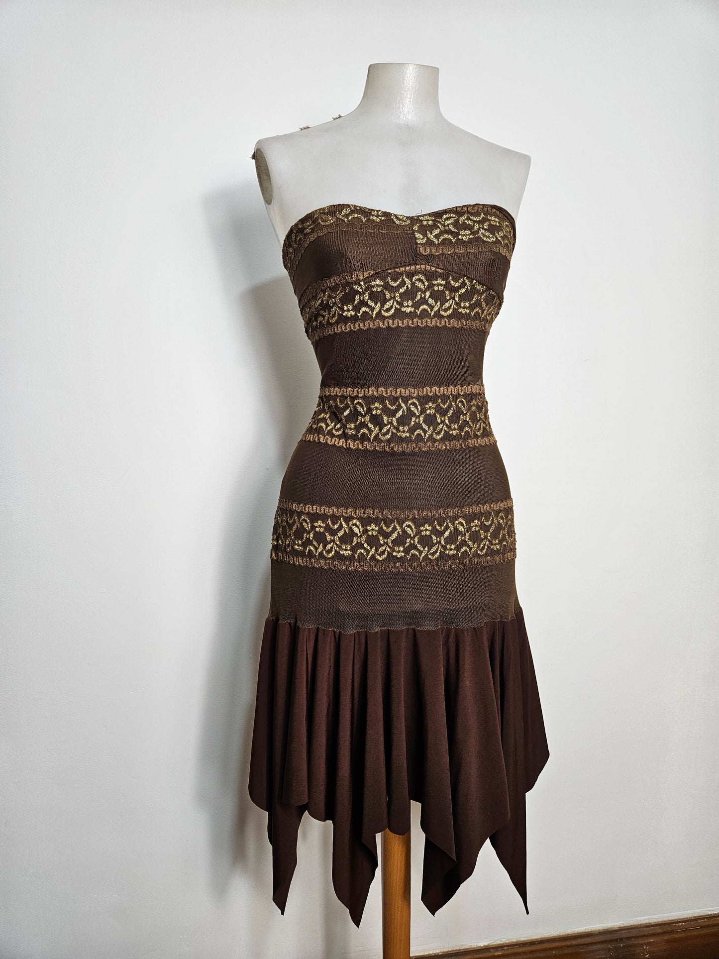 Robe strapless voile et dentelle marron