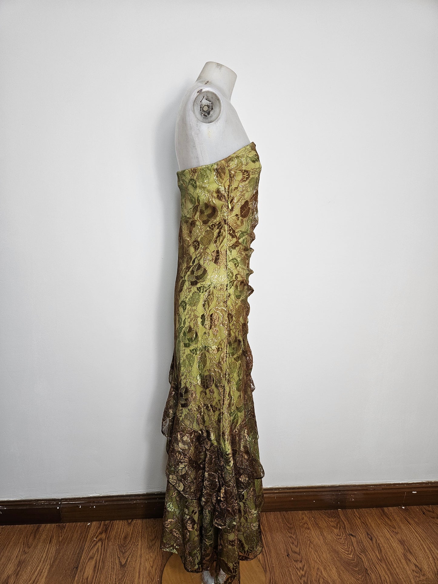 Robe strapless en dentelle verte et marron