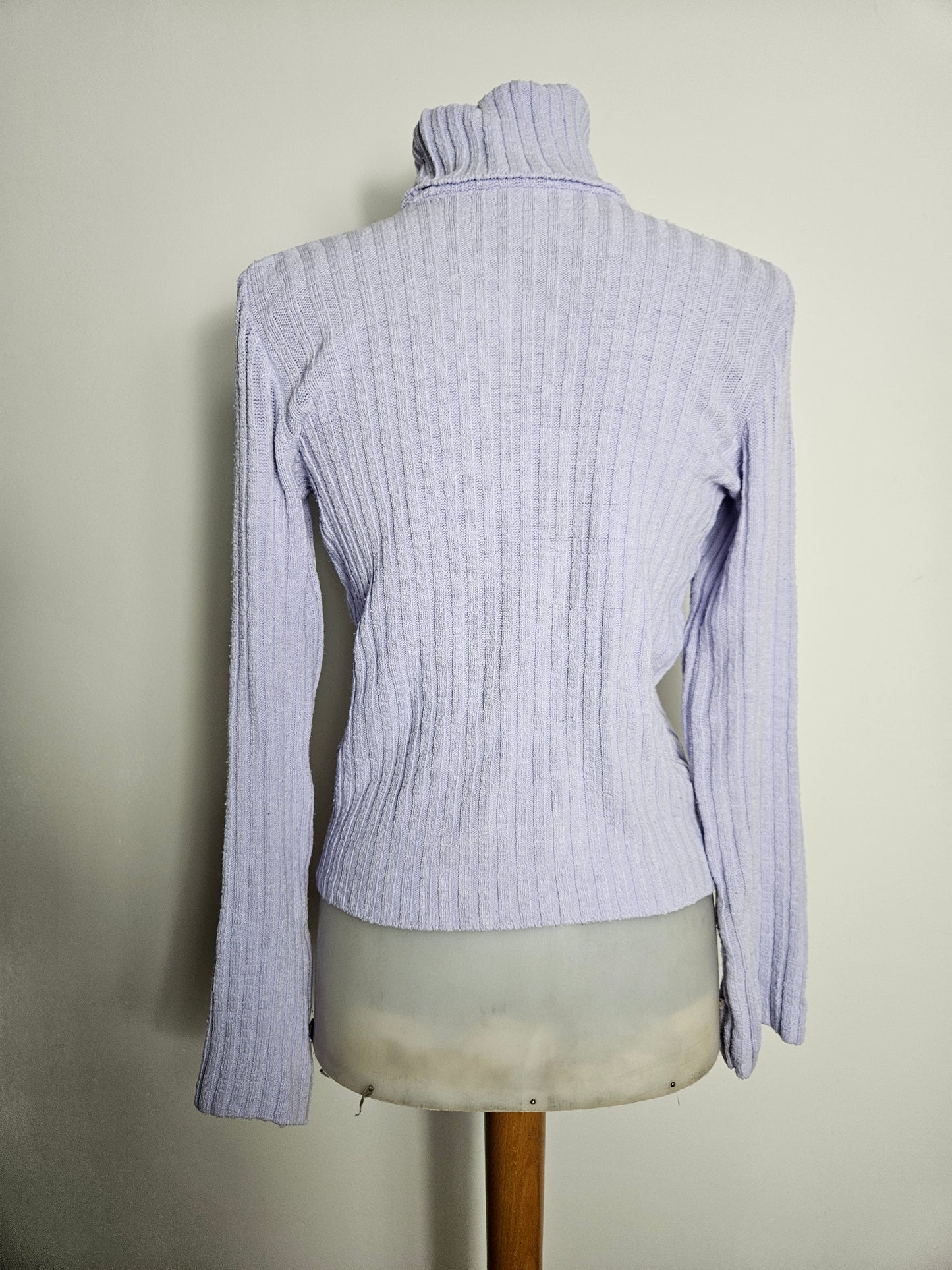 Pull côtelé effet ceinture