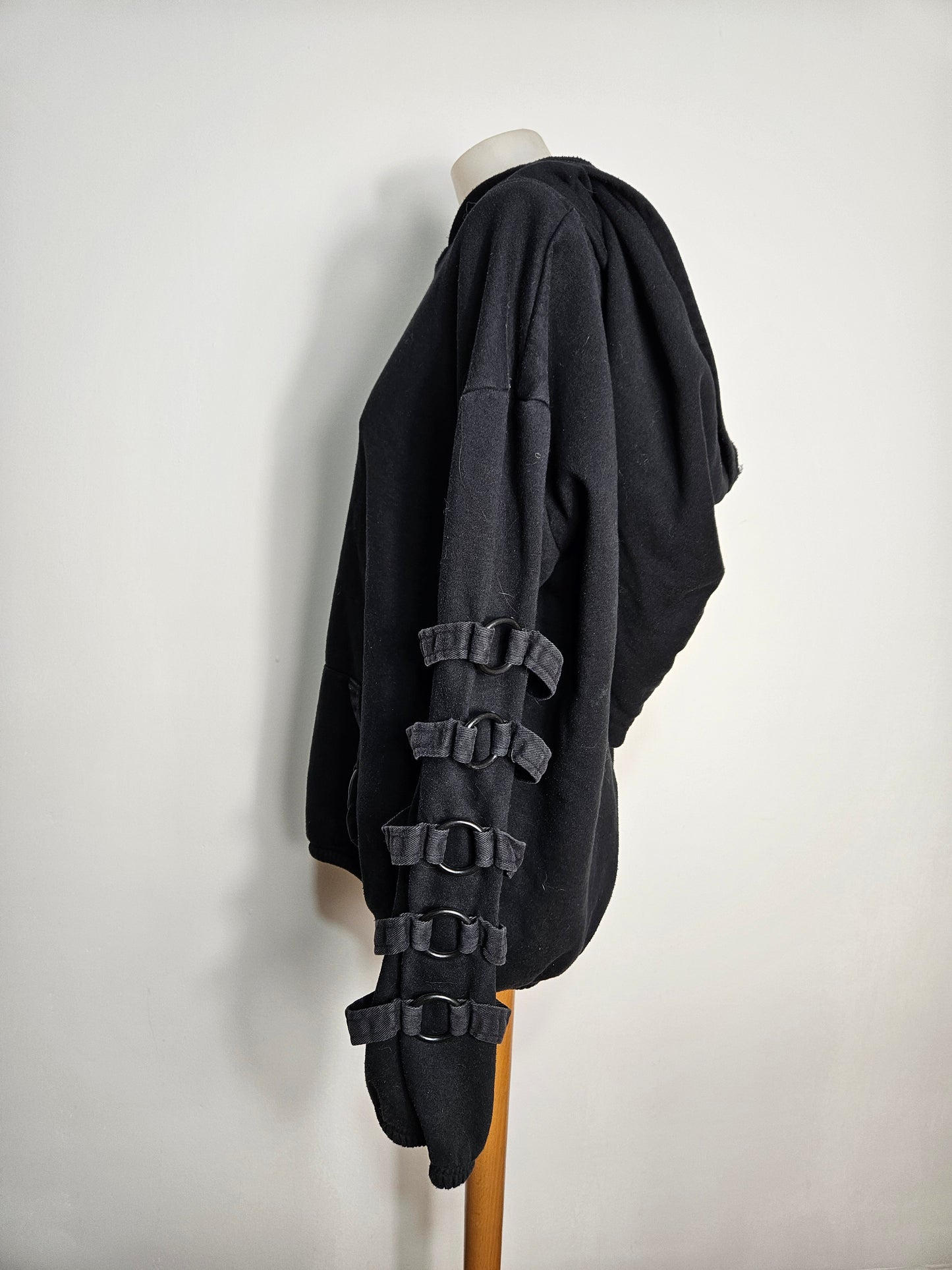 Pull ample Necessary Evil