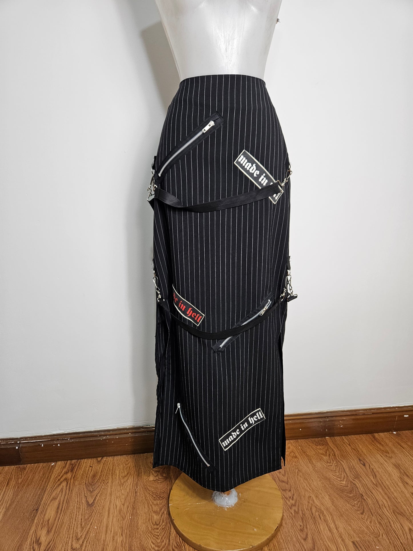 Jupe rayé à patch et sangles