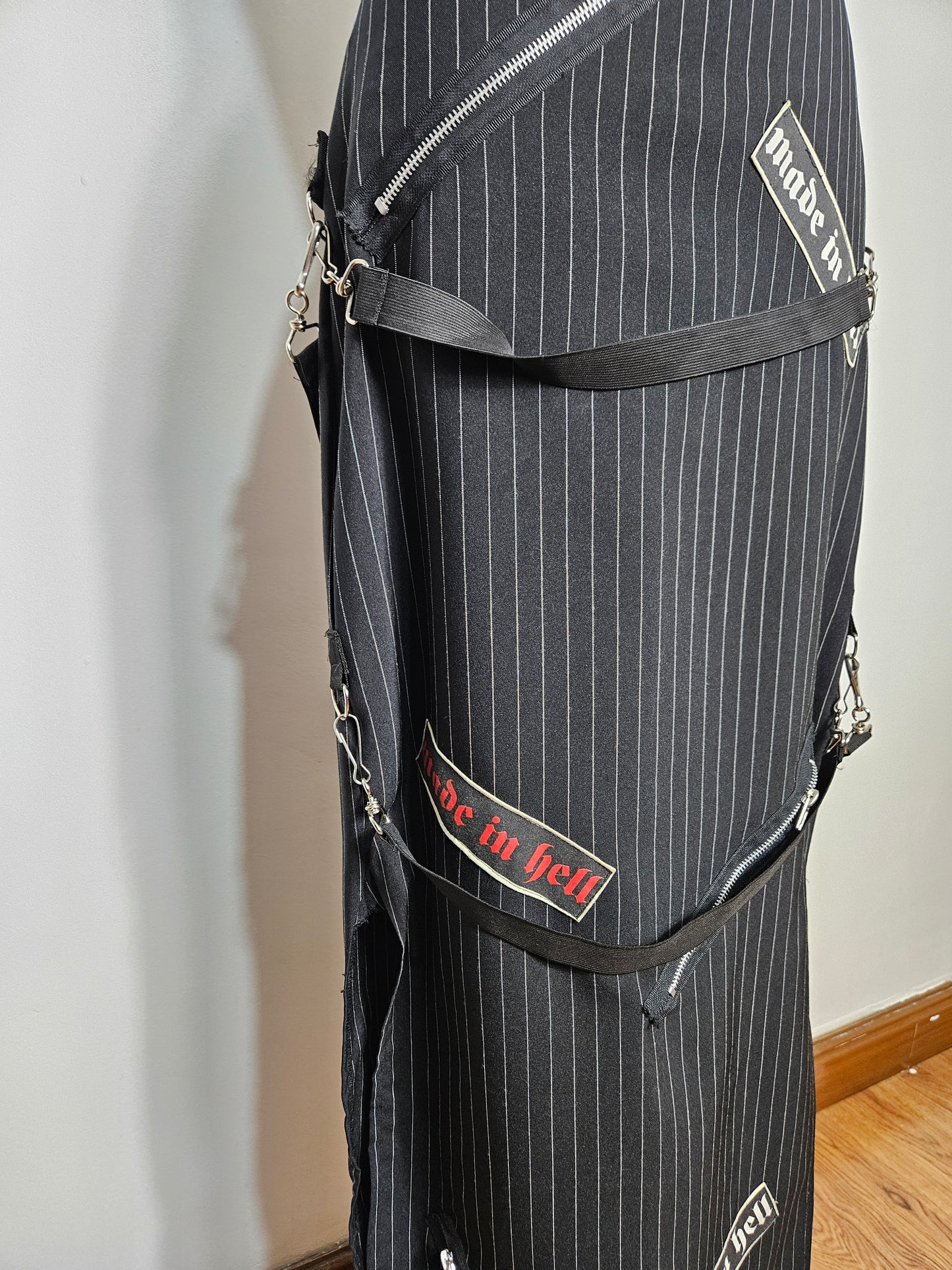 Jupe rayé à patch et sangles