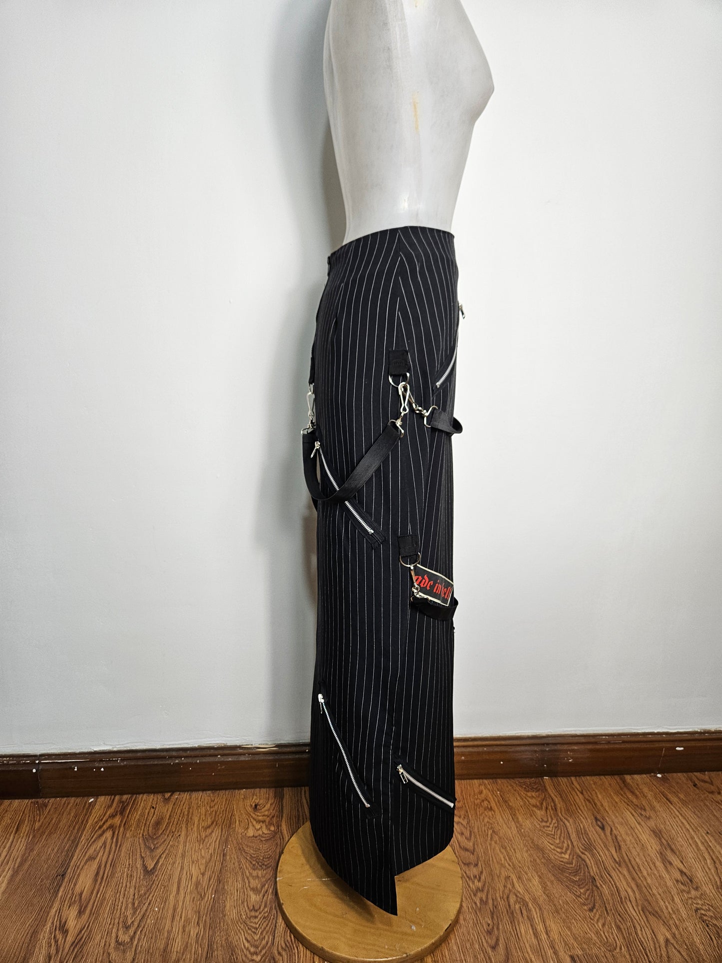 Jupe rayé à patch et sangles