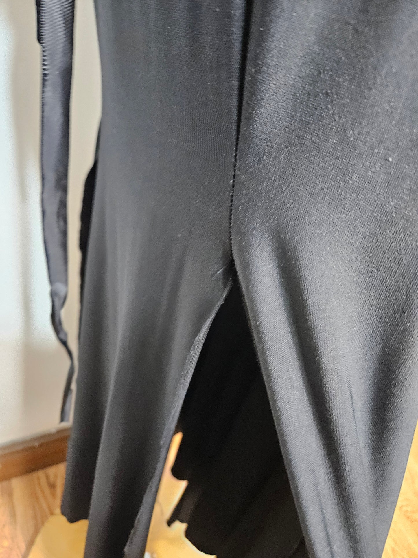 Maxi robe noire à laçage