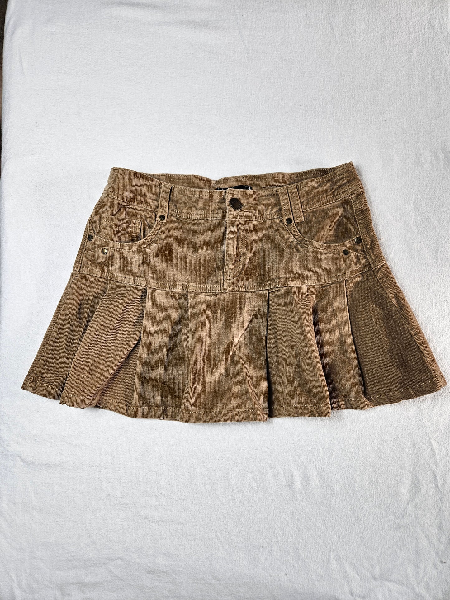 Mini jupe plissée en velours