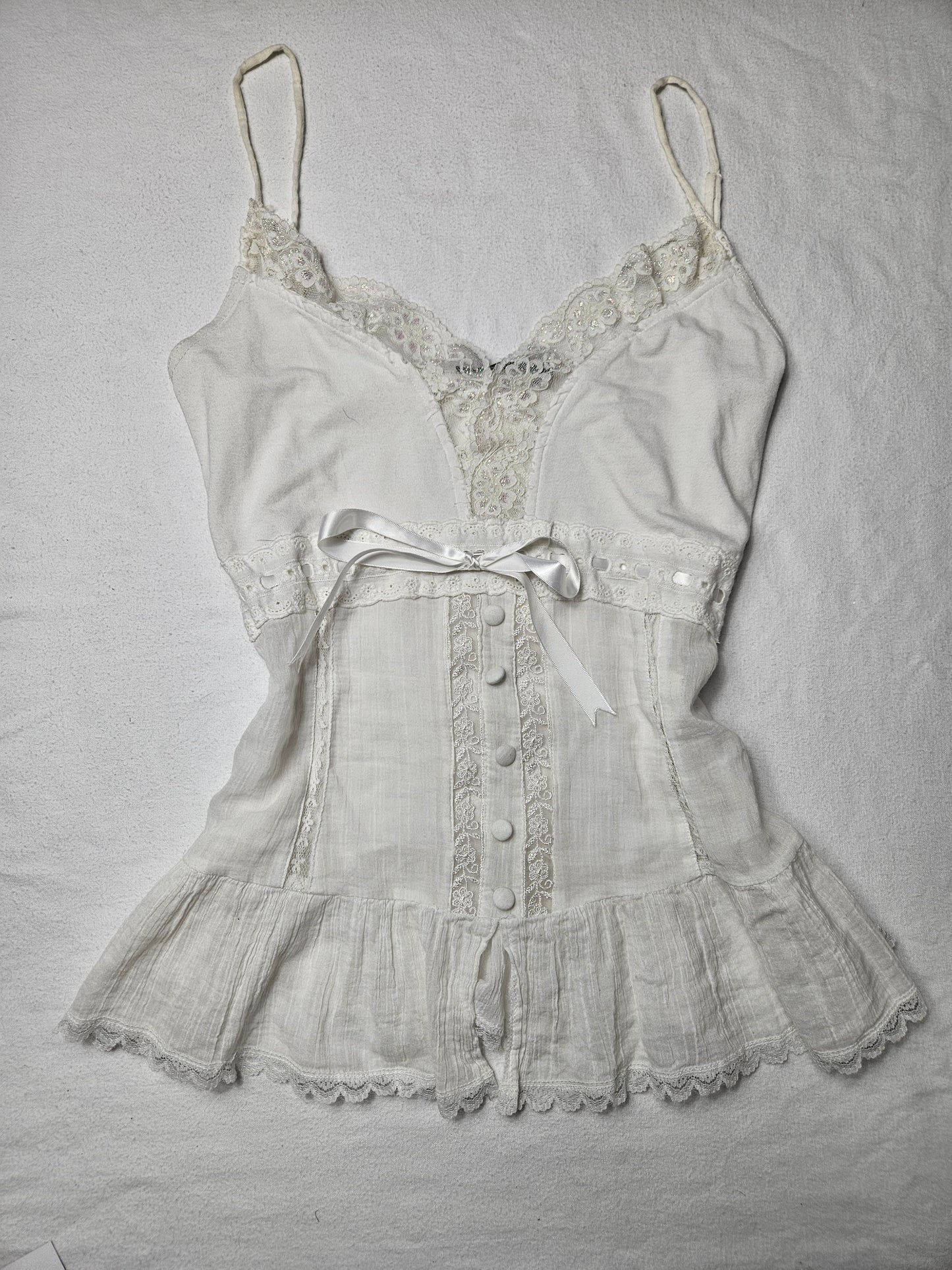 Haut voile et dentelle blanc