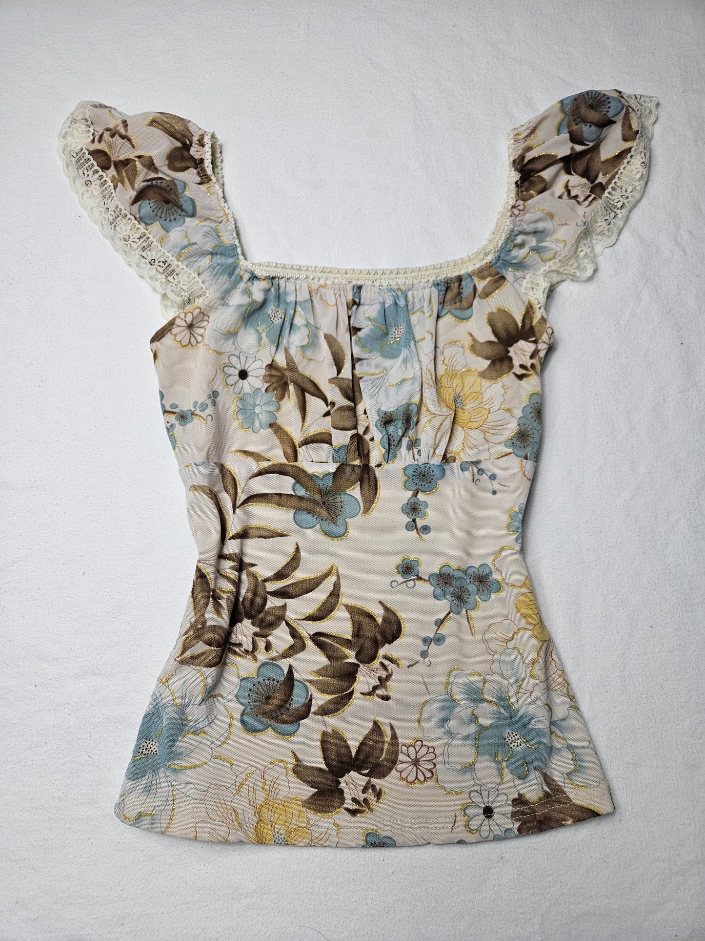 Haut en voile floral