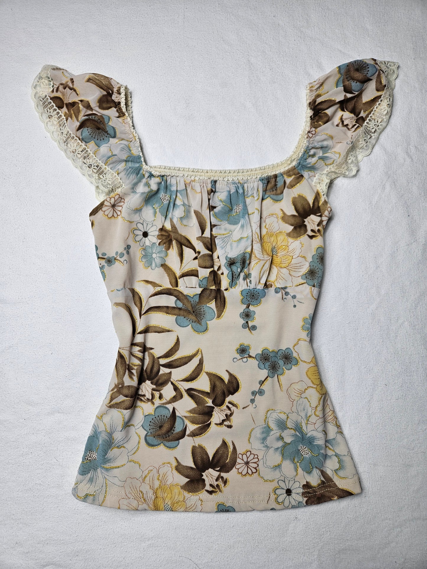 Haut en voile floral