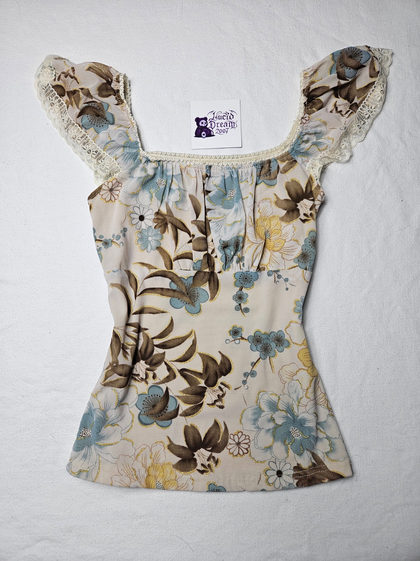 Haut en voile floral